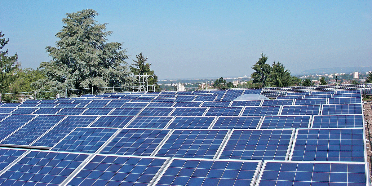 Solarkraftwerk der Ökogemeinde:  Stabile Produktion im 2023