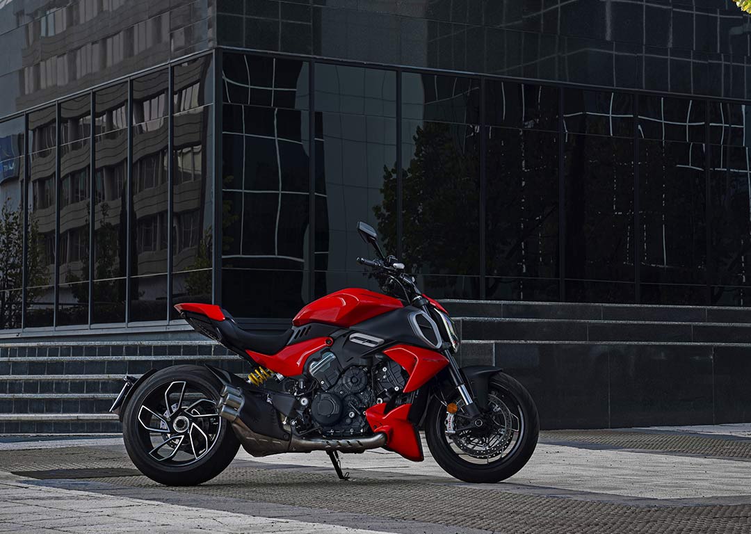 Ducati Diavel V4 & Monster SP