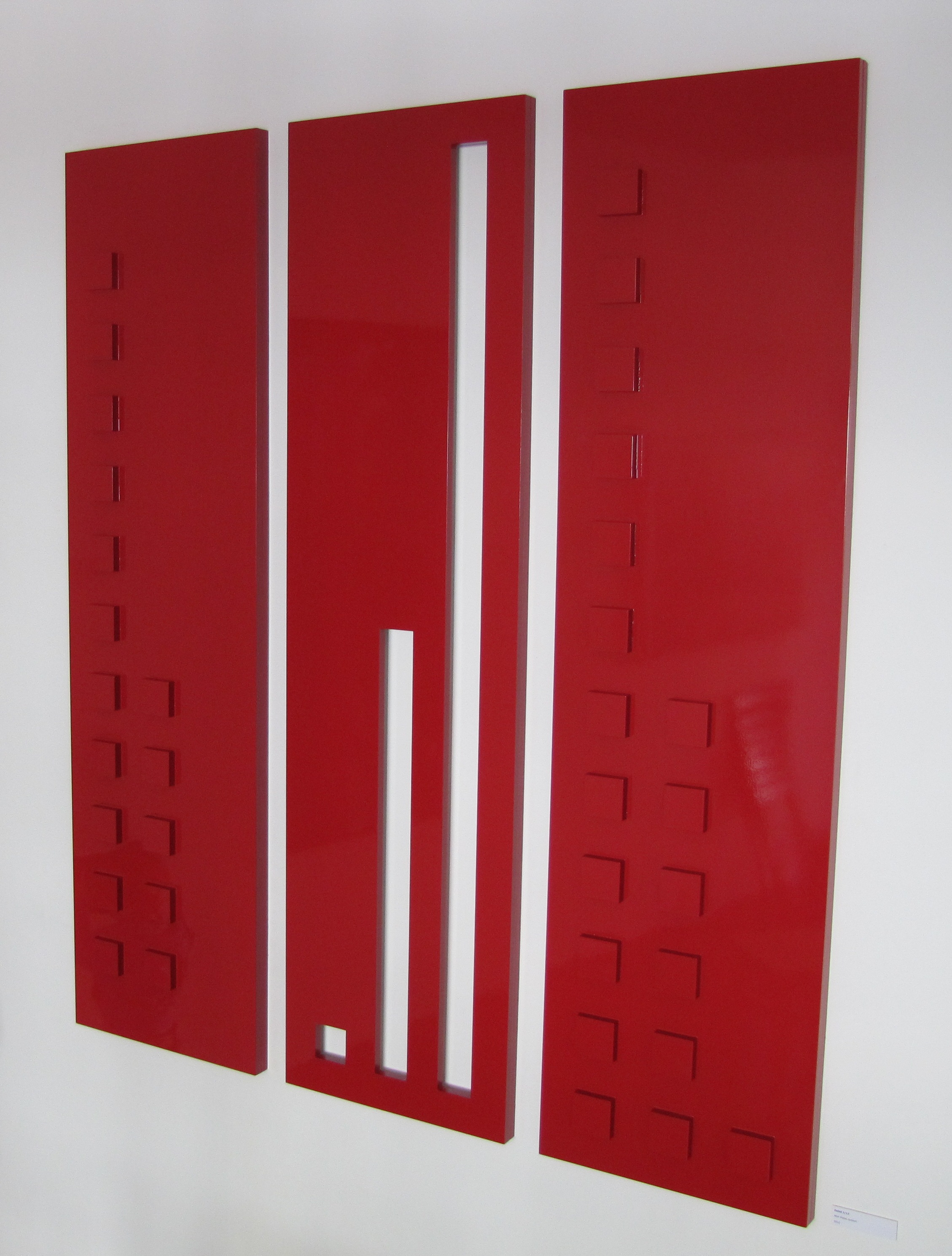 2012 wood fibrebord, red varnished 183/48/4