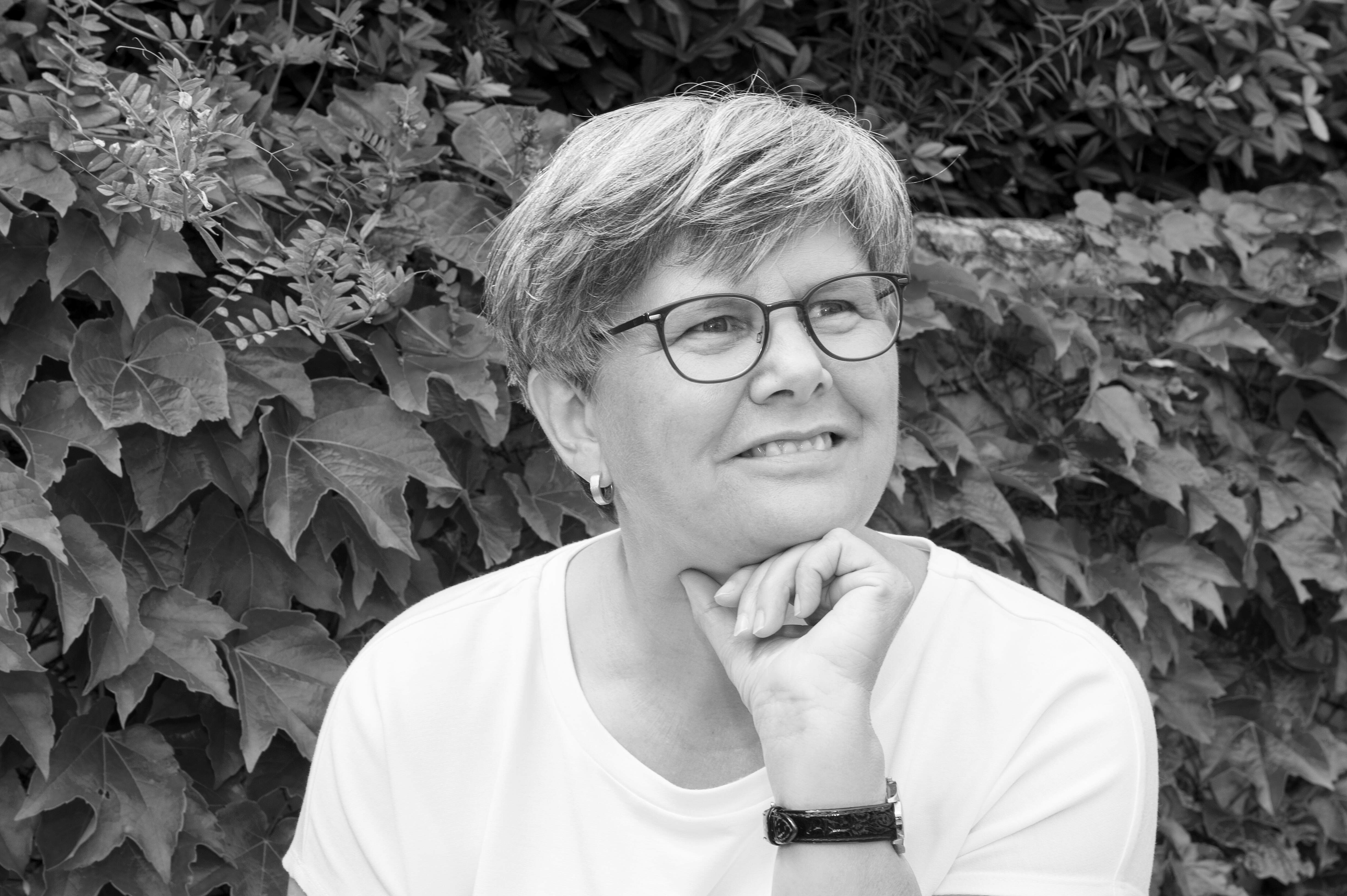 Irene Meyer Müller, biografisches Schreiben, poetische Schreibkurse, Lebensbegleitung, biografisches Schreiben, Biografiearbeit