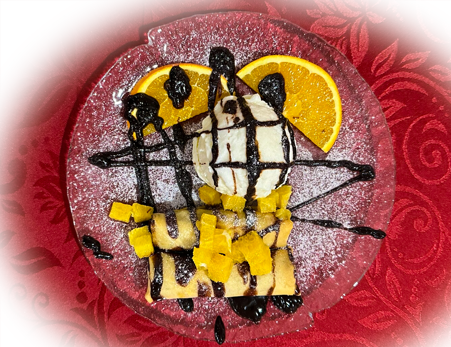Ein einzigartiges Dessert, das traditionelle Frühlingsrollen auf süsse Art neu interpretiert. Reife