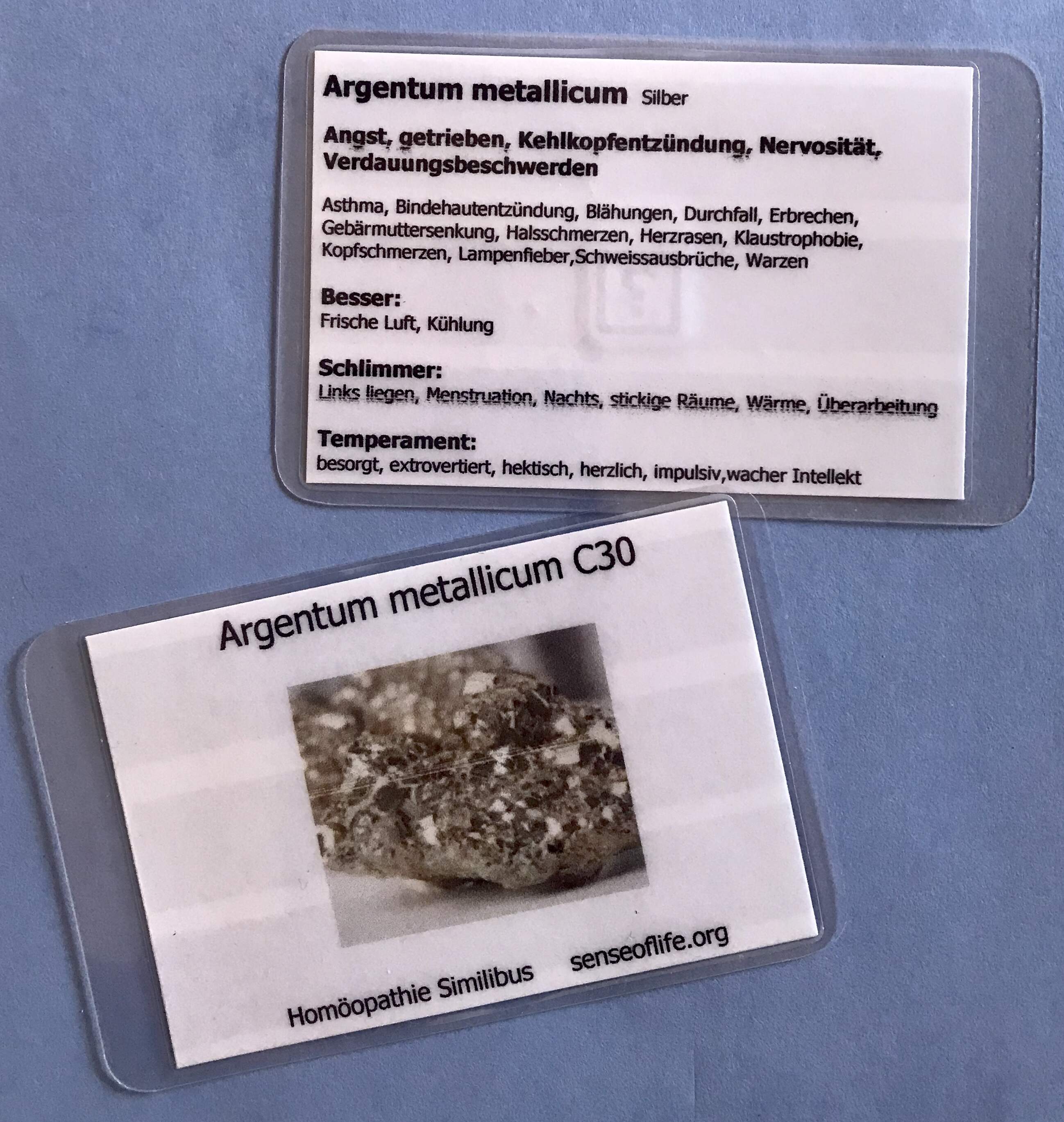 Argentum metalicum Similibus-Bio_chip