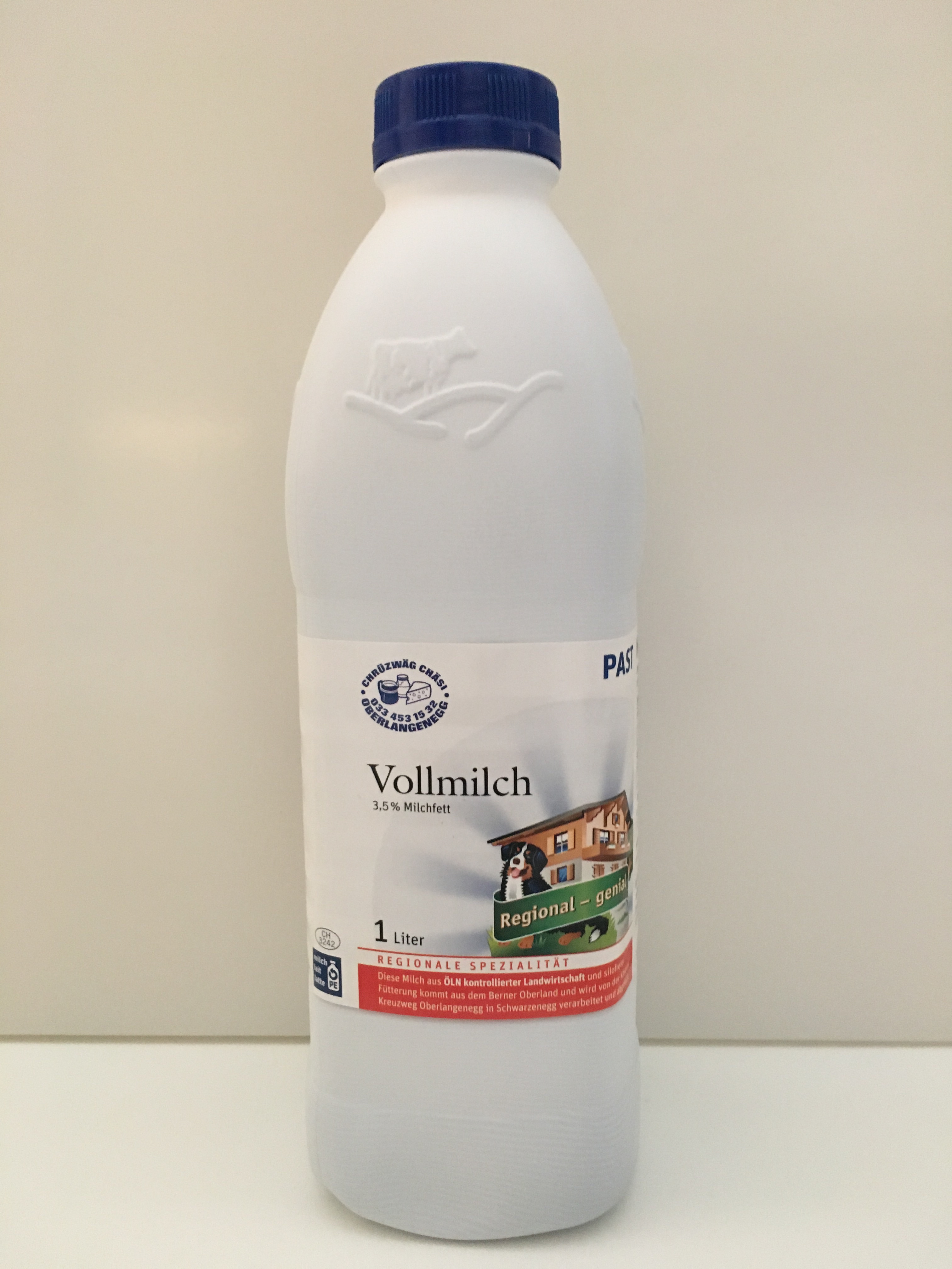 Milch: Vollmilch past. 3,5% Fett Region Emmental