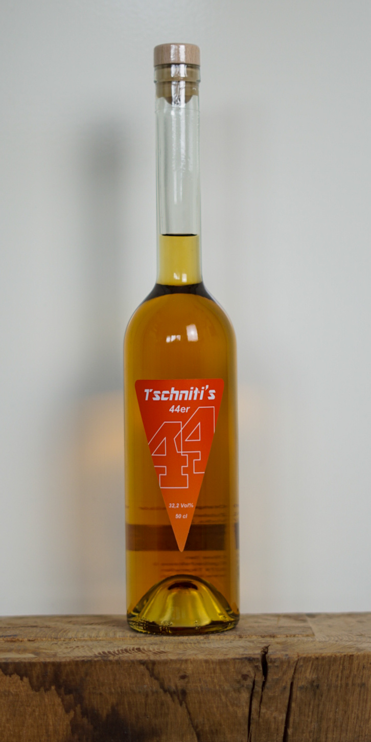 Tschniti's 44er Flasche 50cl