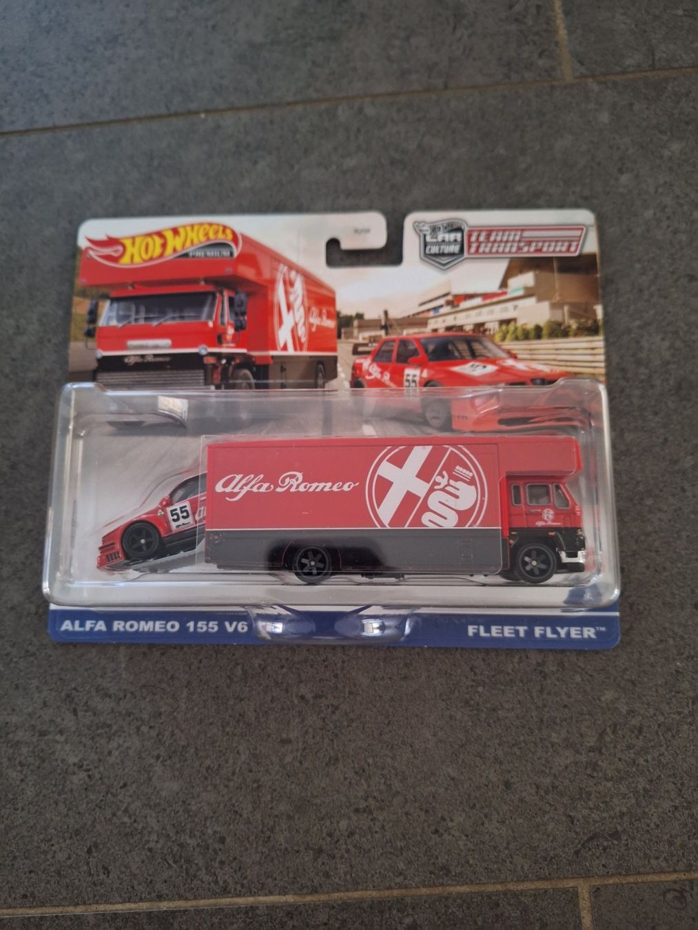 HW Premium TT #53 Alfa Romeo 155 V6 Ti Fleet Flyer