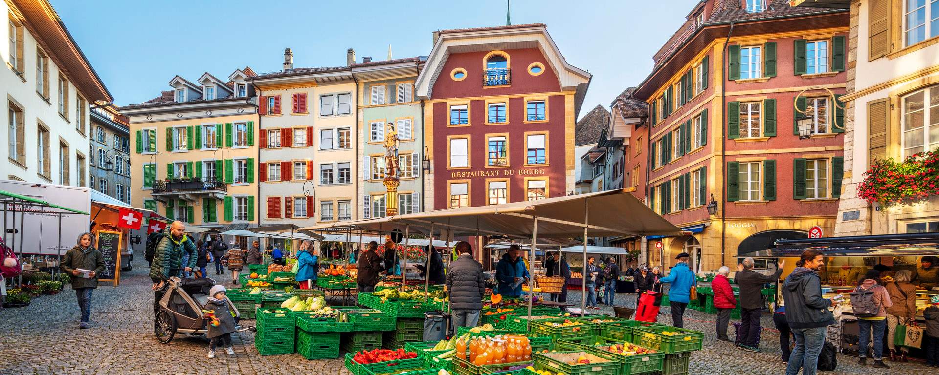 Gemuesemarkt in der Bieler Altstadt