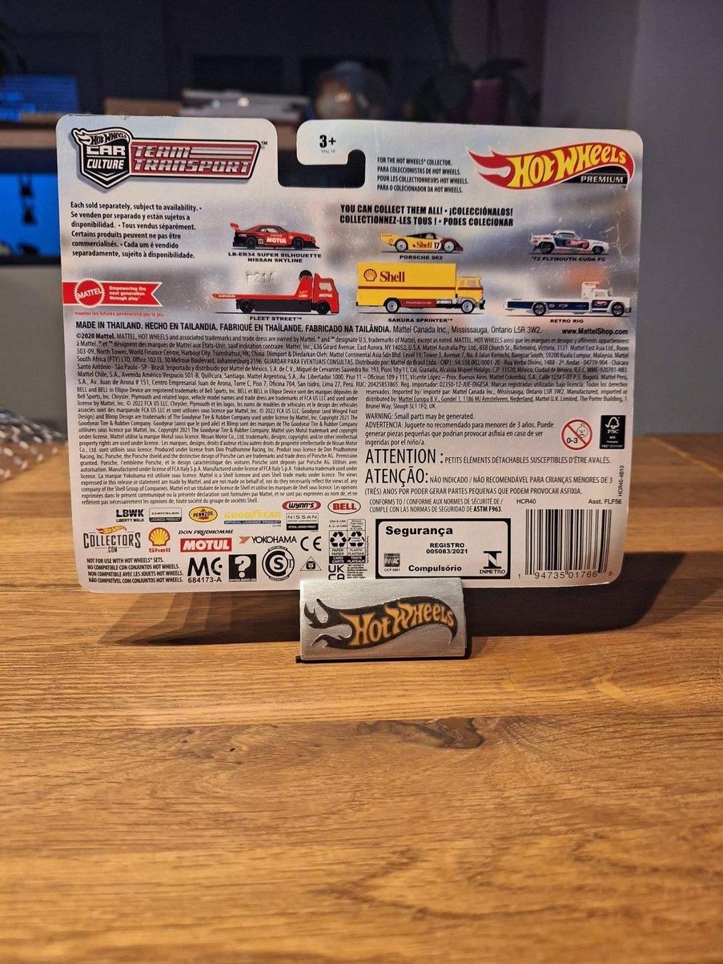 HW Premium Team Transport #46 72 Plymouth Cuda FC Retro RIG