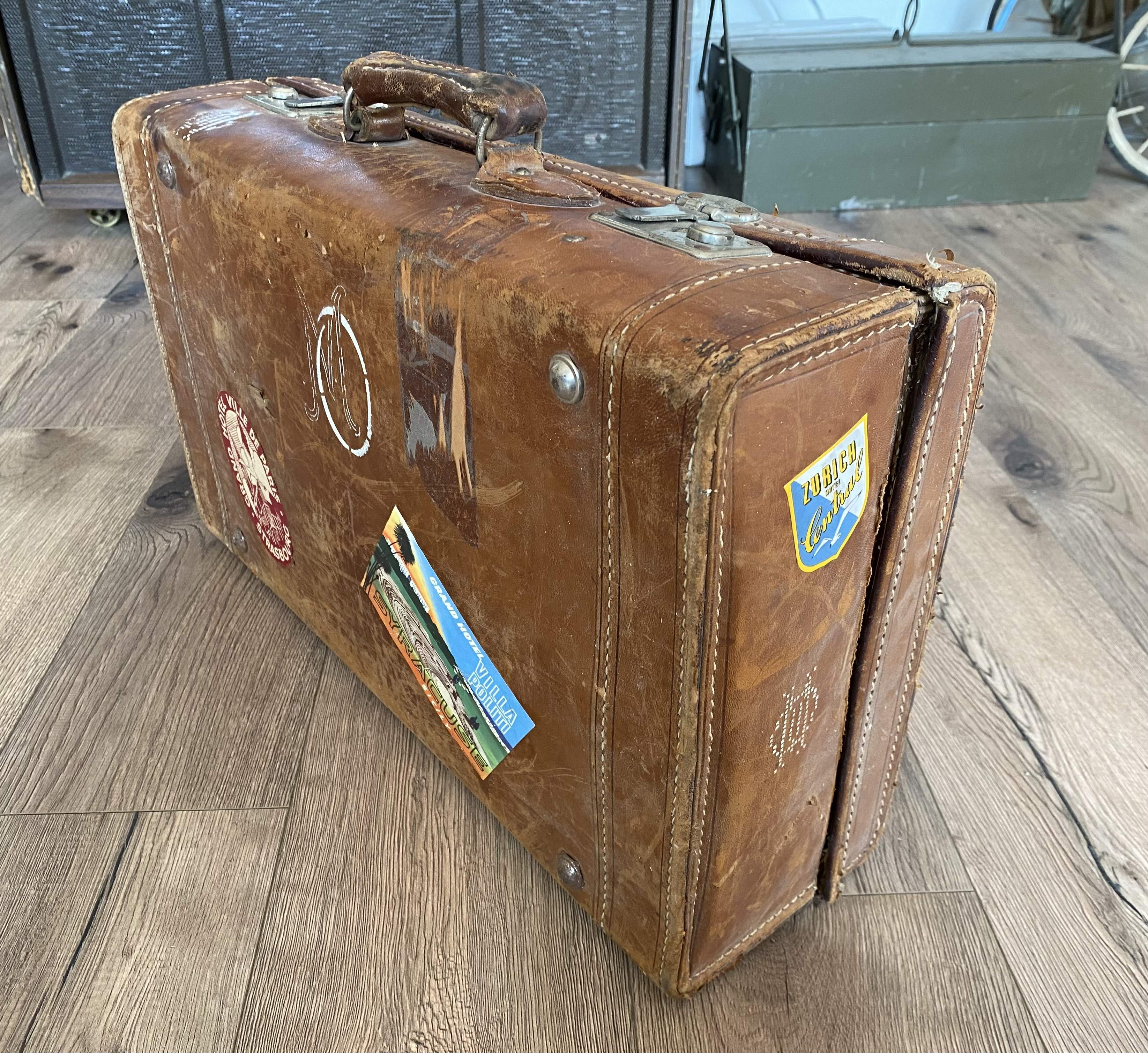Alter Reisekoffer aus Leder