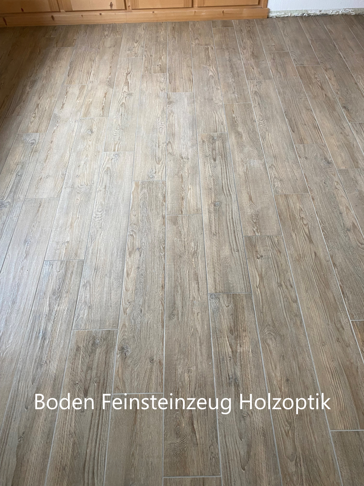 Feinsteinzeug Holzoptik