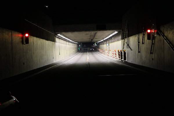 Tunnel Neckartailfingen (D) 220 LED Tunnelleuchten