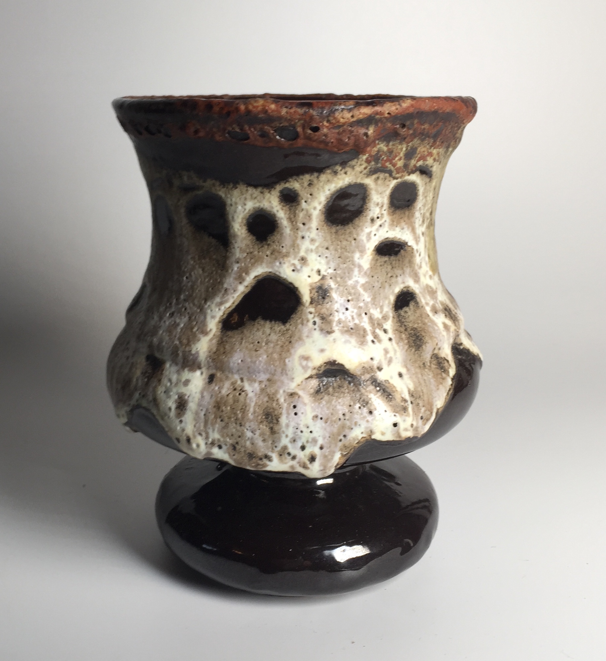 Mid Century Vase Fat Lava