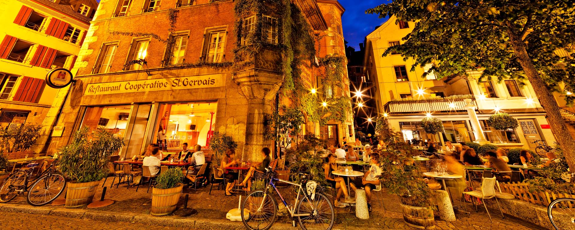 Sommerabend in der Bieler Altstadt beim St. Gervais - vieille ville de Bienne
