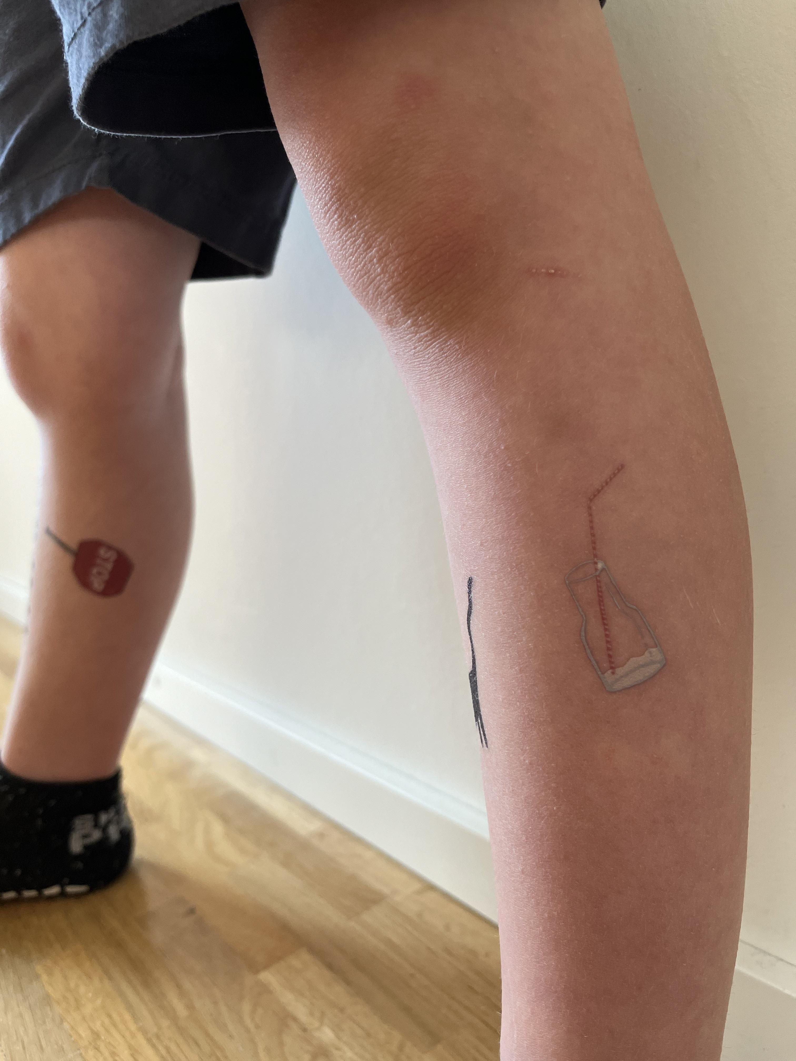 Temporäre Tattoos Set für Kinder, Drei Tiere reisen mit dem Zug