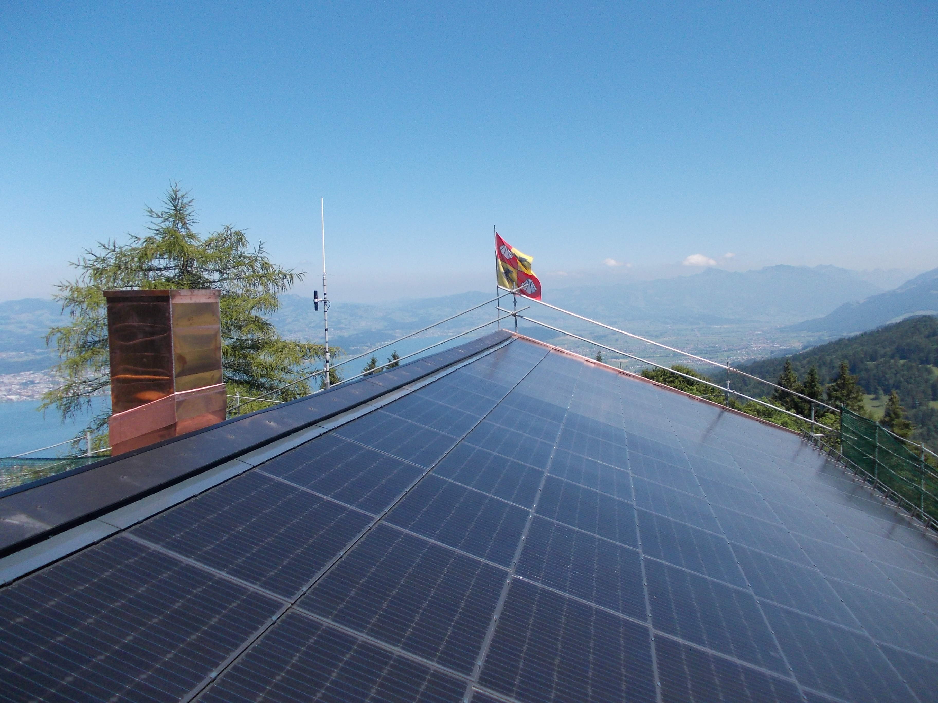 Berggasthaus Etzel-Kulm * Photovoltaik-Anlage muss ersetzt werden
