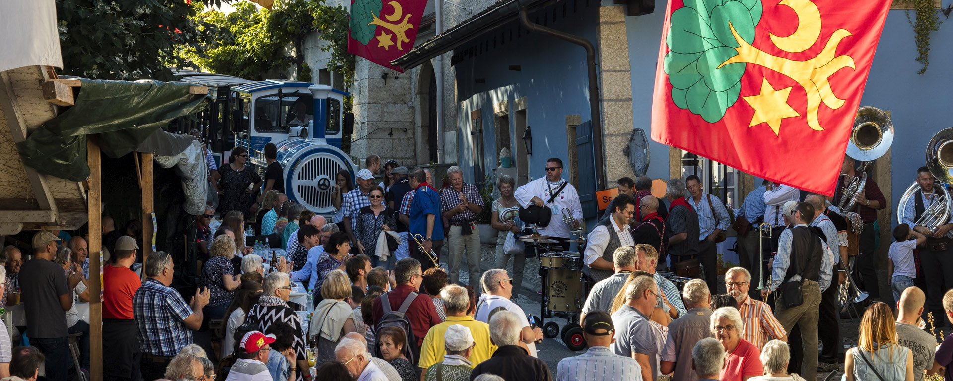 Weinfest in Erlach - Laesetsunnig