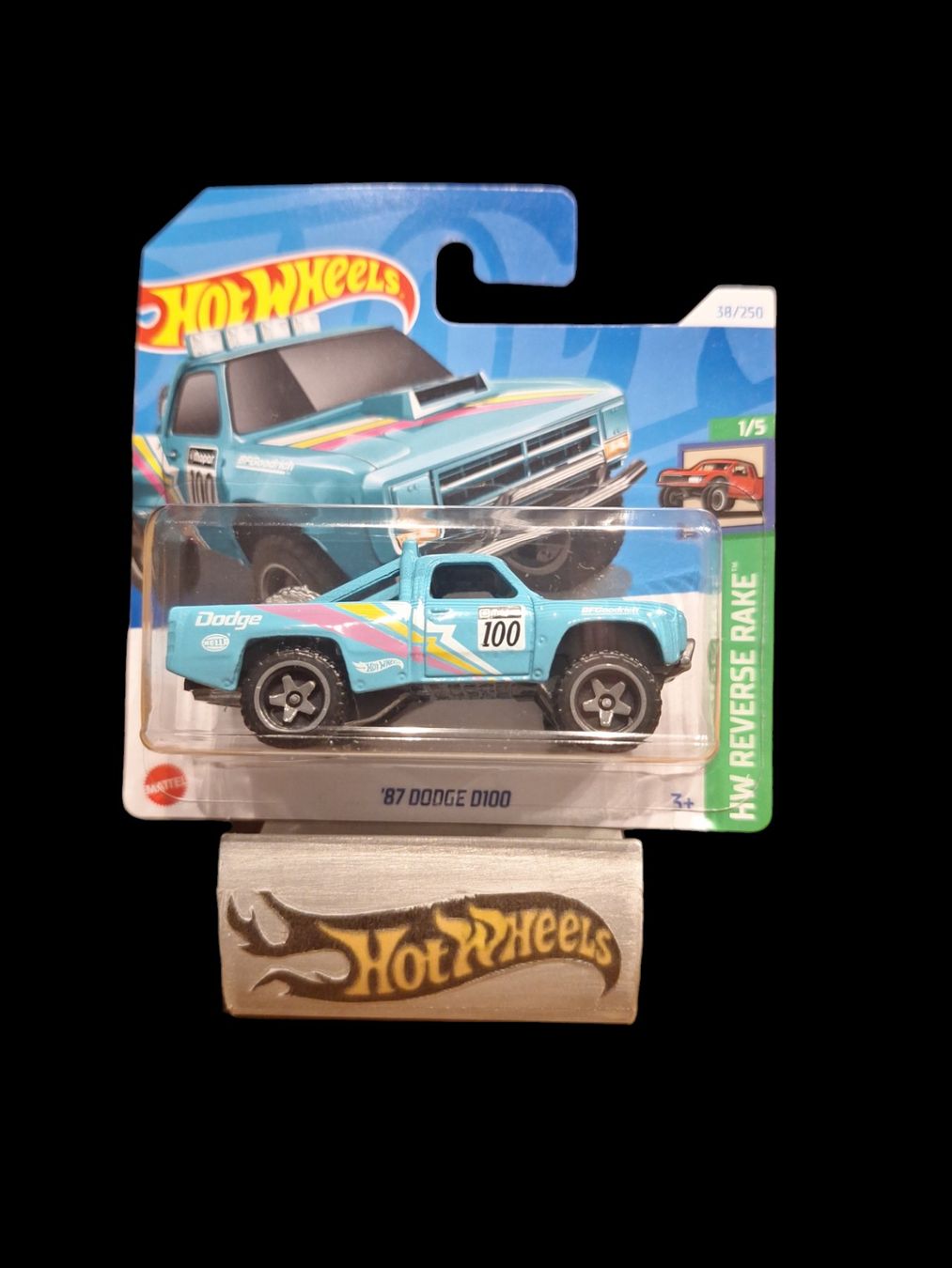 Hot Wheels HW Reverse Rake 2024 87 Dodge D100 1/5 S