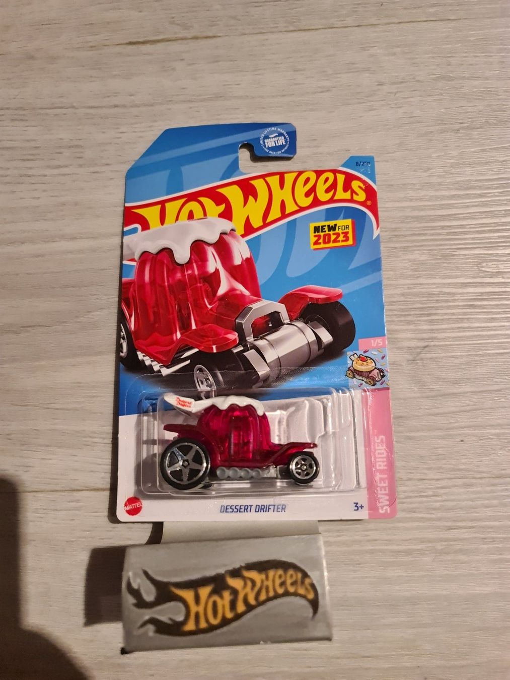 Hot Wheels Sweet Rides 2023 Dessert Drifter 1/5 Long Card