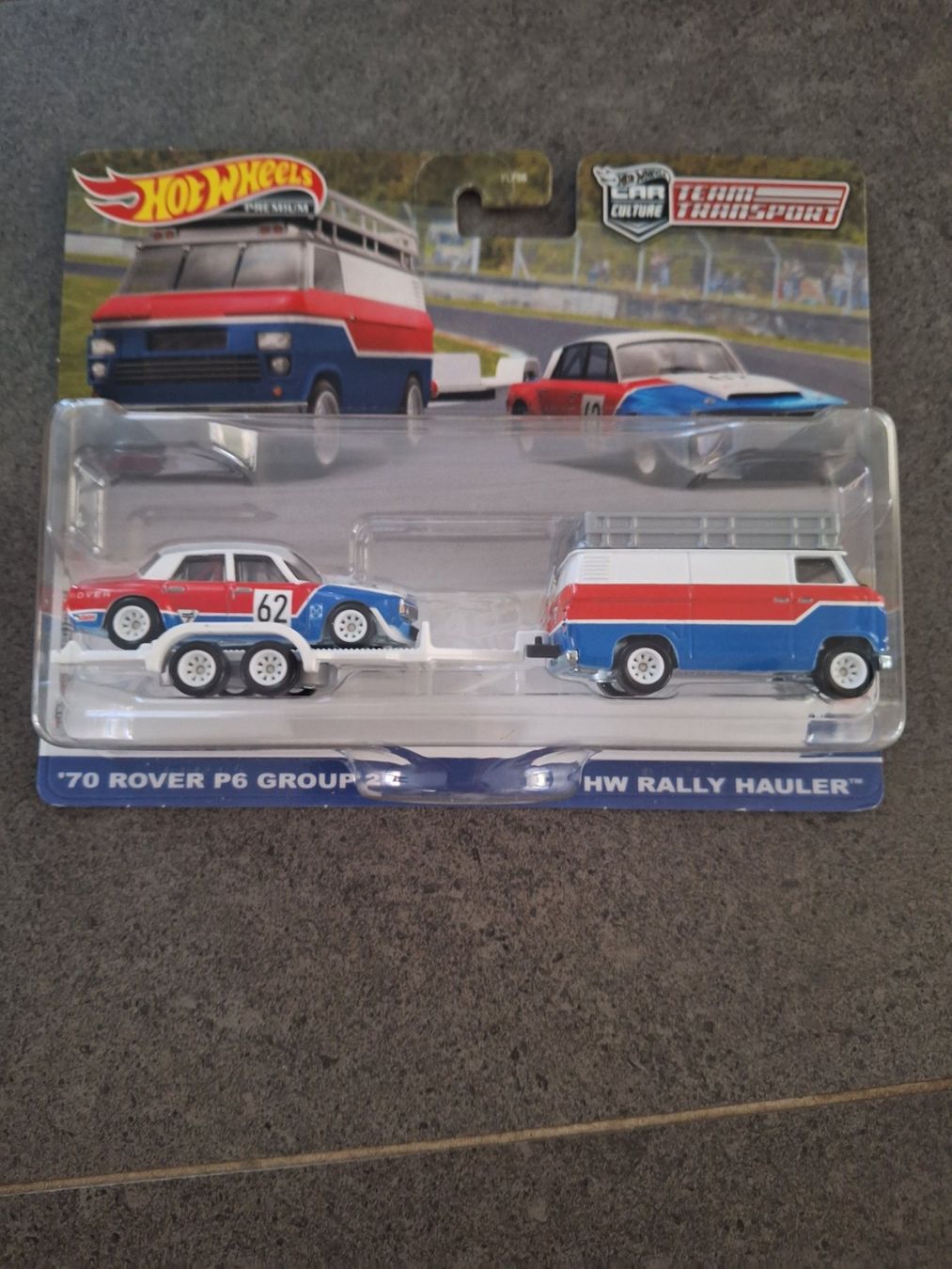 HW Premium Team Transport #55 70 Rover P6 Group 2 HW Rally Hauler