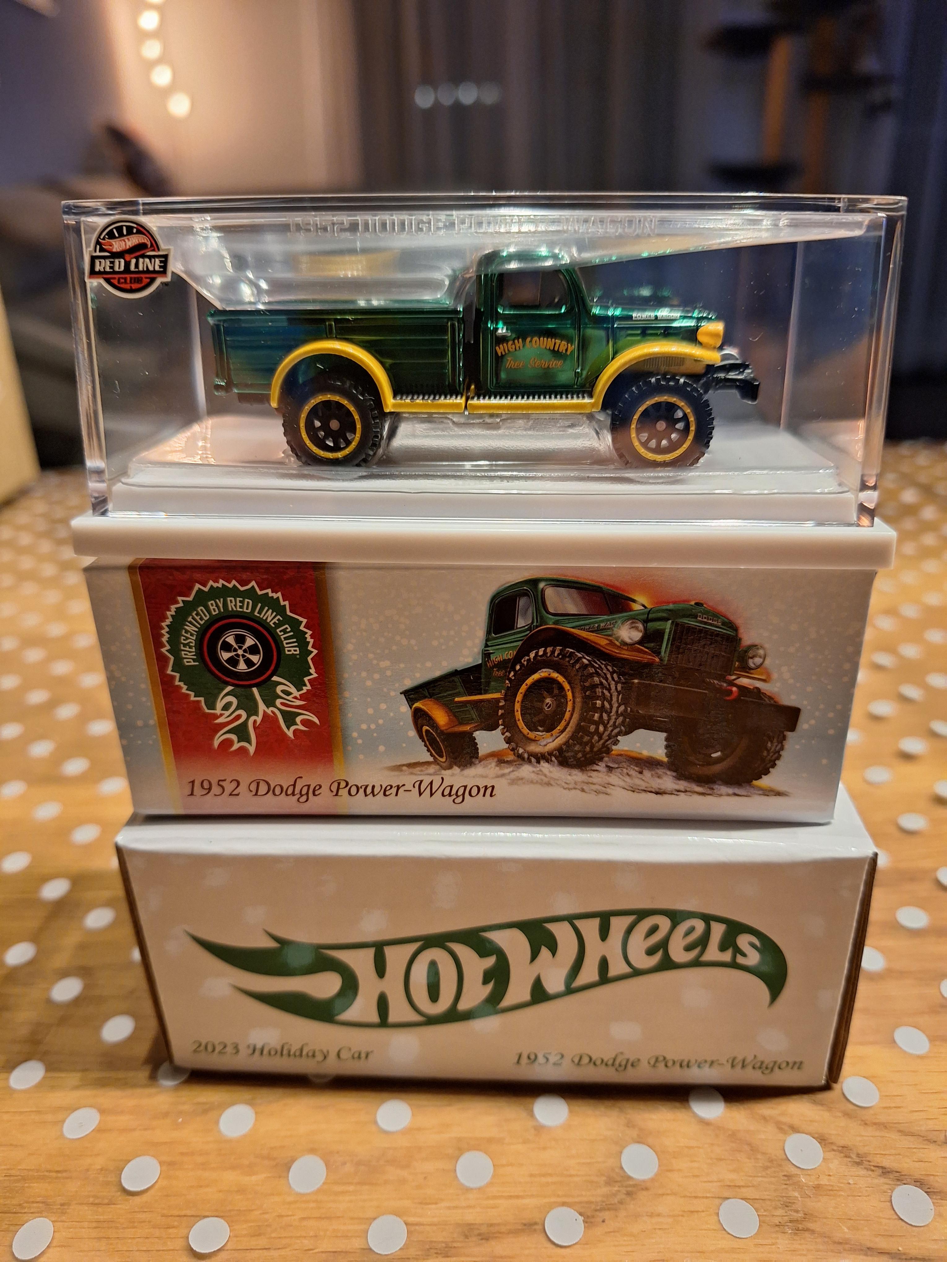 Mattel Collectors RLC 1952 Dodge Power-Wagon