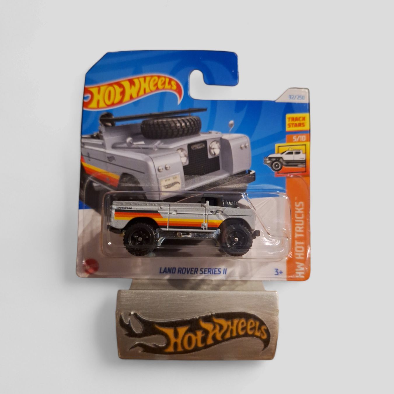 Hot Wheels HW Hot Trucks 2024 Land Rover Series III 5/10 S