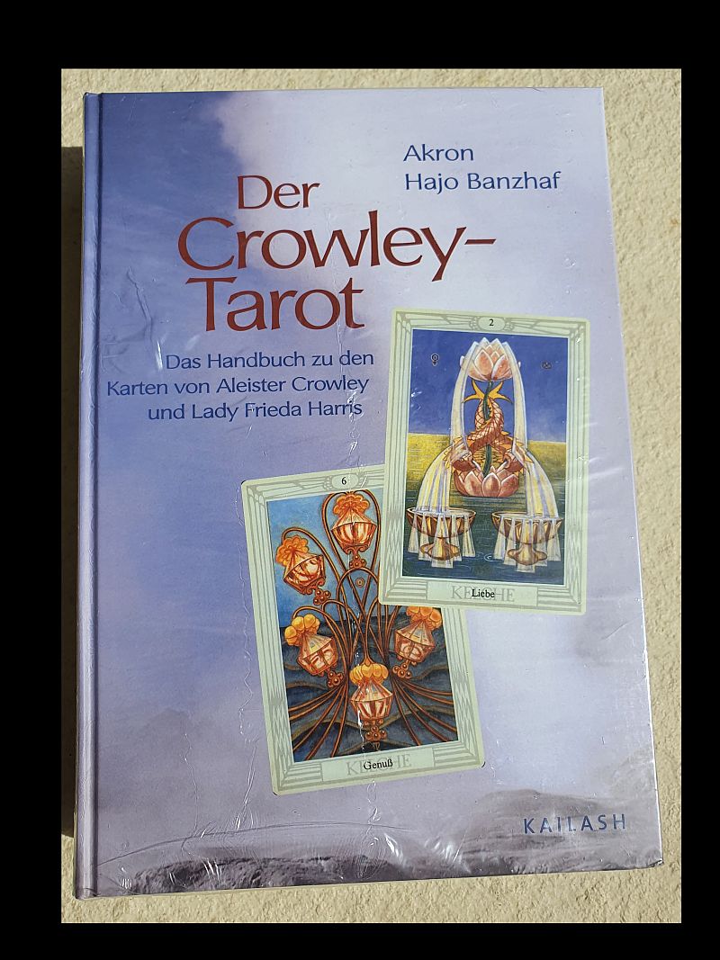 Crowley-Tarot Set von Akron und Hajo Banzhaf