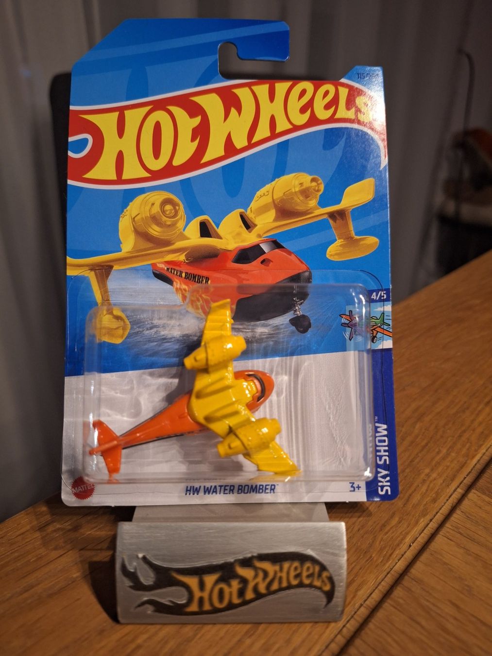 Hot Wheels Sky Show 2023 Water Bomber 4/5 L