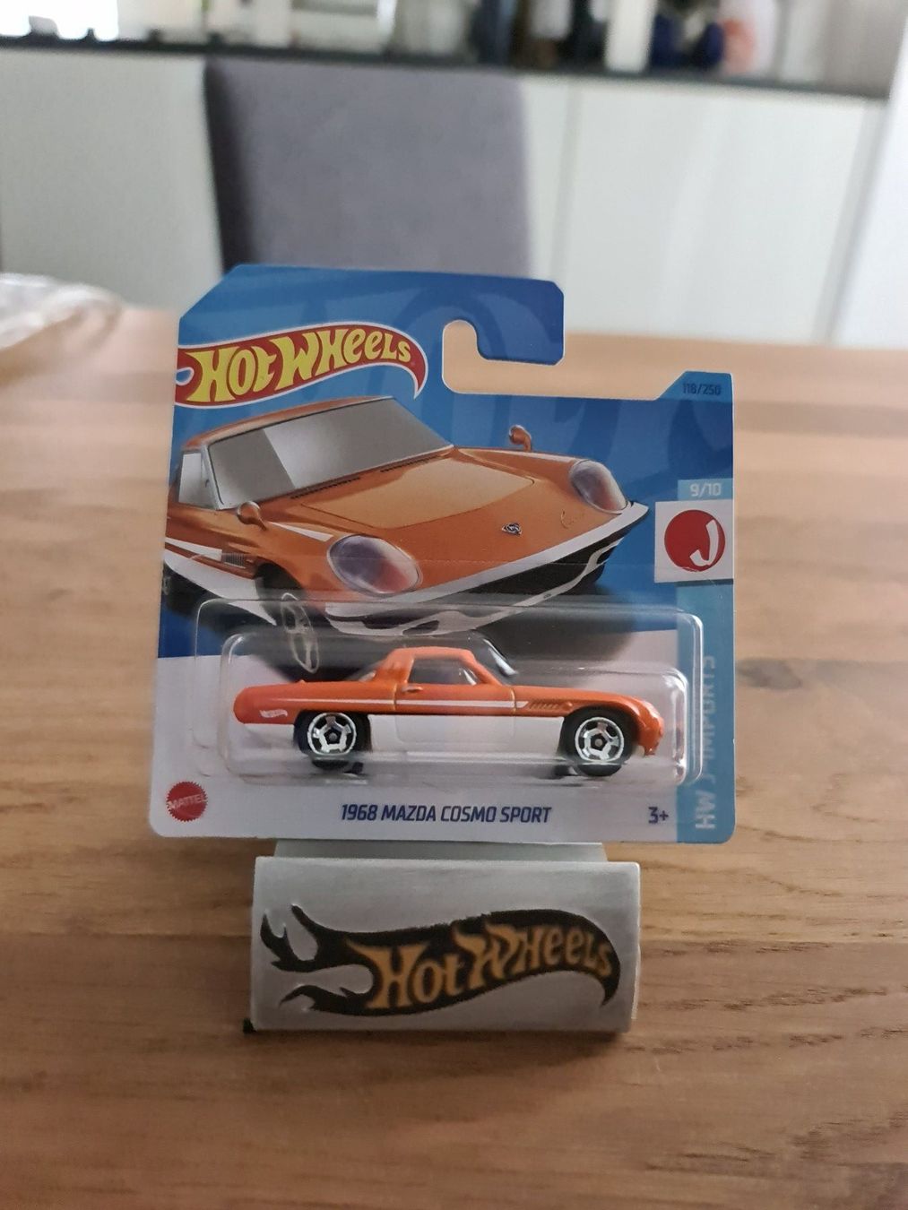 Hot Wheels HW J-Imports 2023 1968 Mazda Cosmo Sport 9/10 S