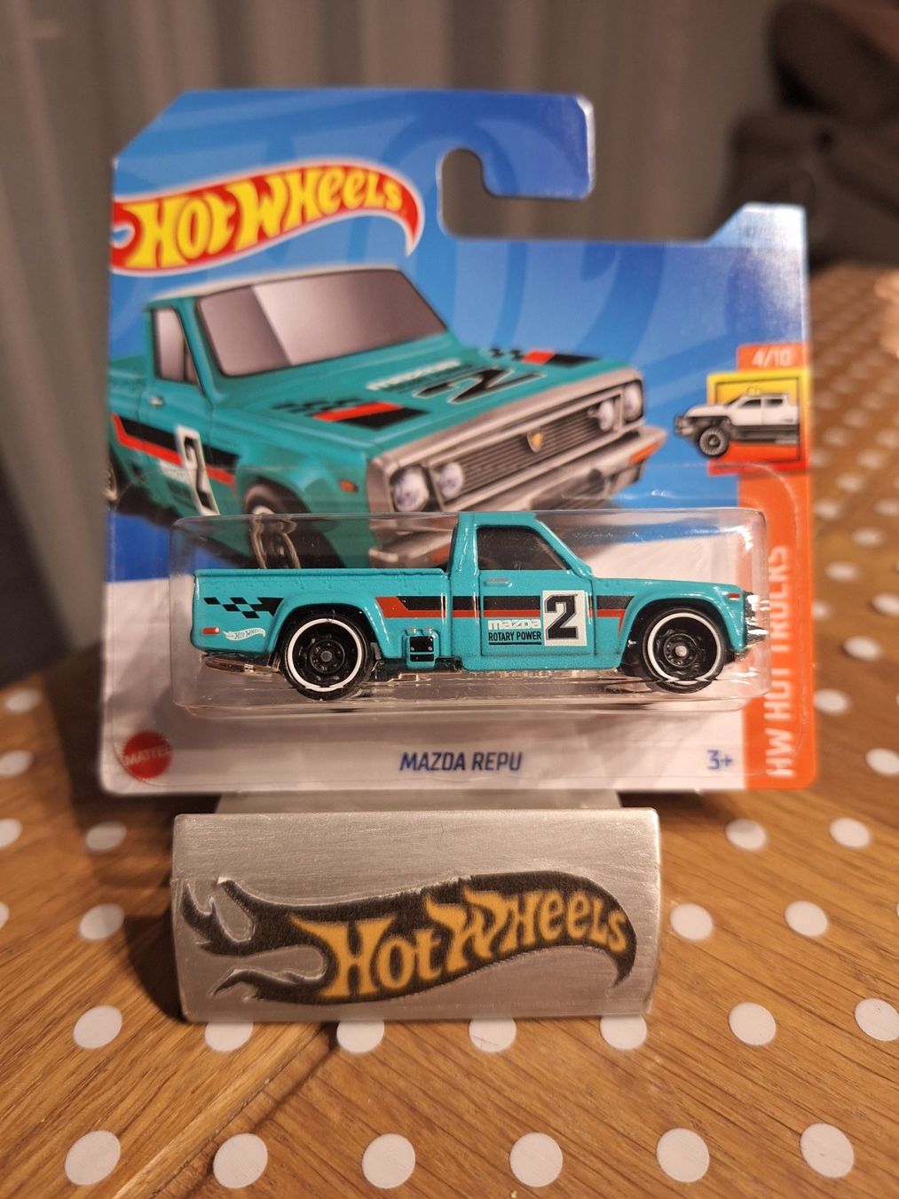 Hot Wheels HW Hot Trucks 2023 Mazda Repu 4/10 S