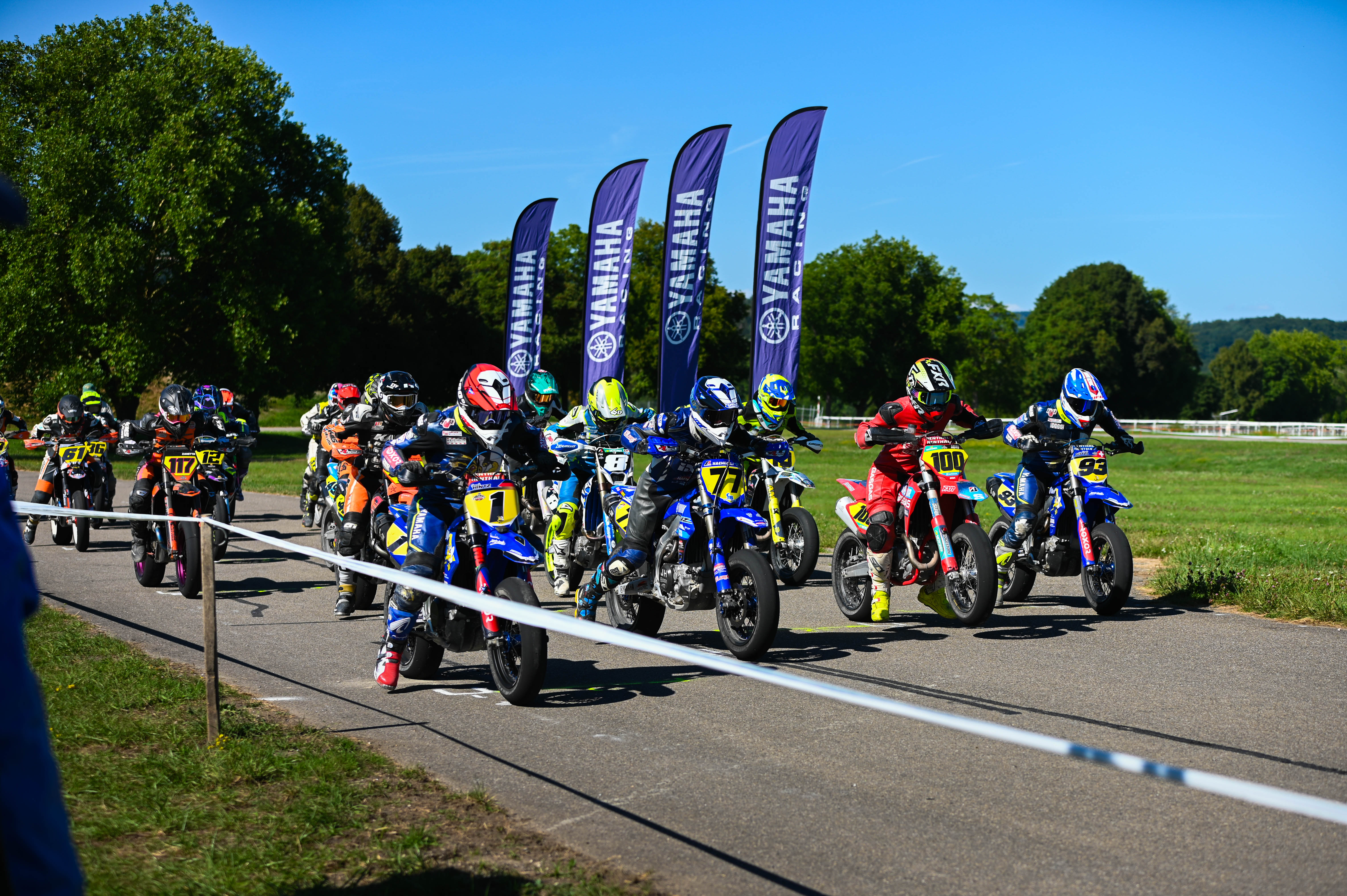 Supermoto - Spannung pur in Bürglen TG