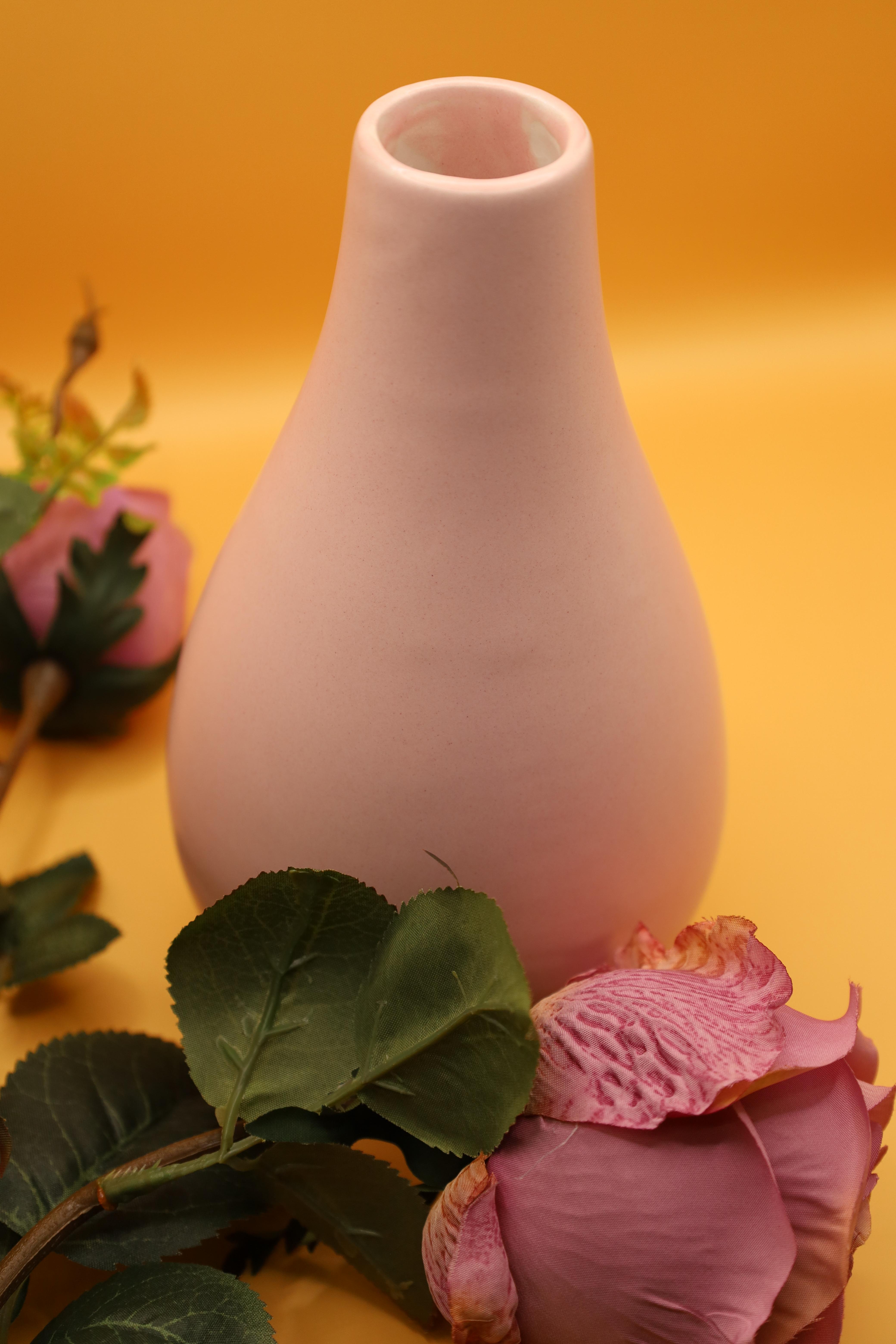 Vase matt rosa