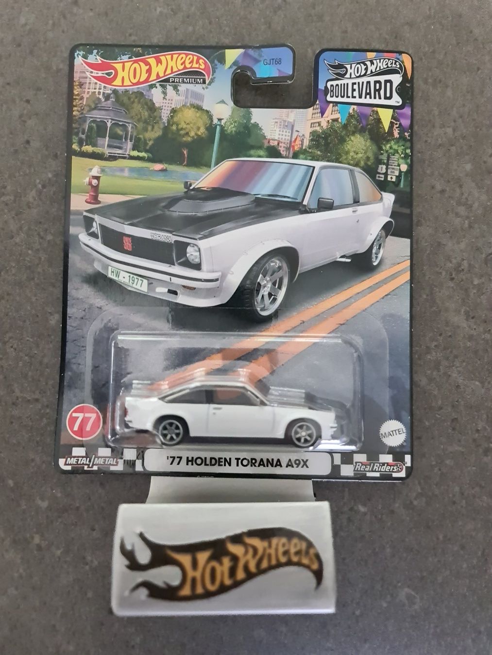 Hot Wheels Premium Boulevard 77 77 Holden Torana A9X