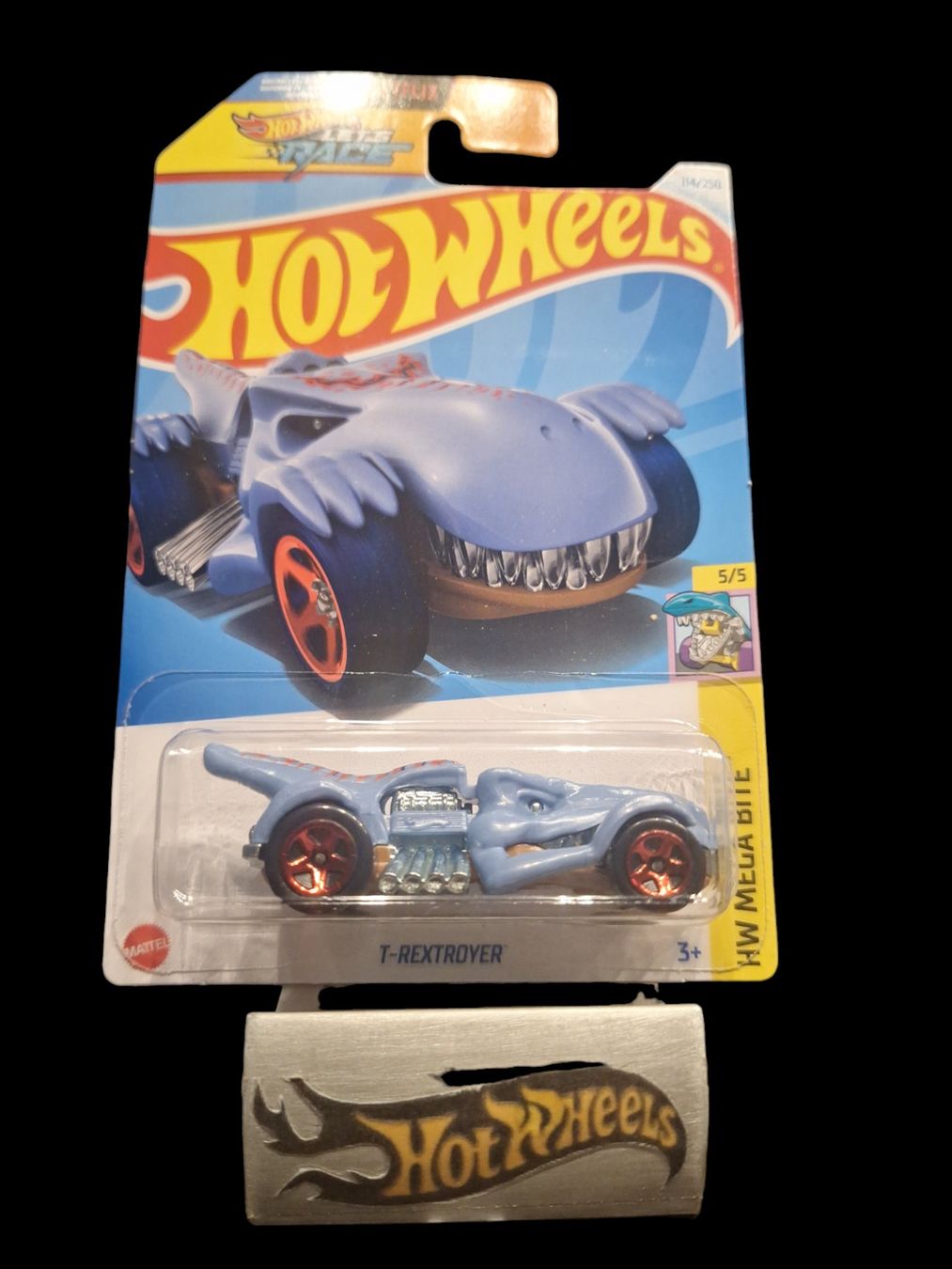 Hot Wheels HW Mega Bite 2024 T-Rextroyer 5/5 L