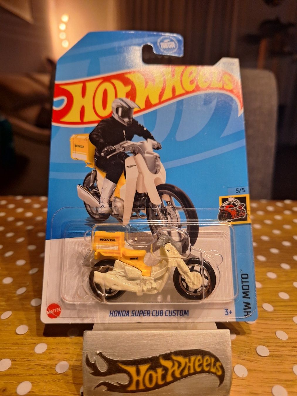 Hot Wheels HW Moto 2023 Honda Super Cub Custom 5/5 L