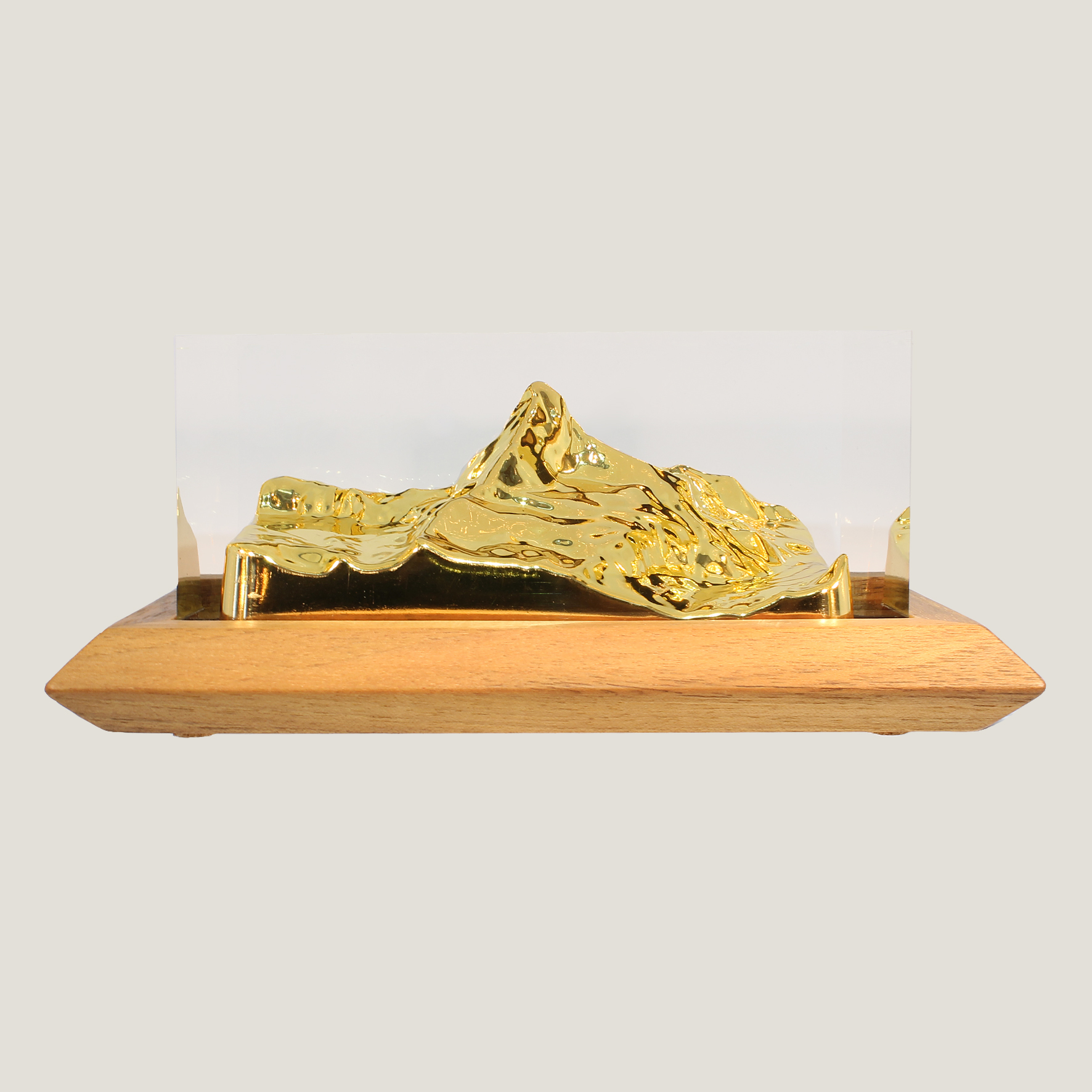 Matterhorn maxi - 24 karat vergoldetes 3D Bergmodell SMARKS® M2