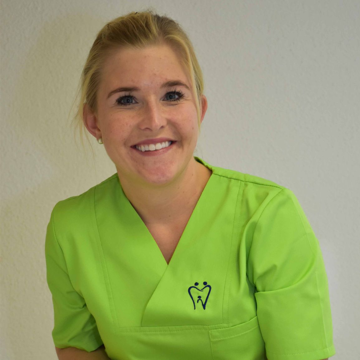 Dentalhygienikerin Rahel Kupper tätig in der Zahnarztpraxis Käch
