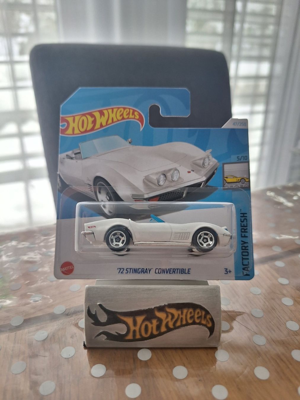 Hot Wheels Factory Fresh 2024 72 Stingray Convertible 5/10 S