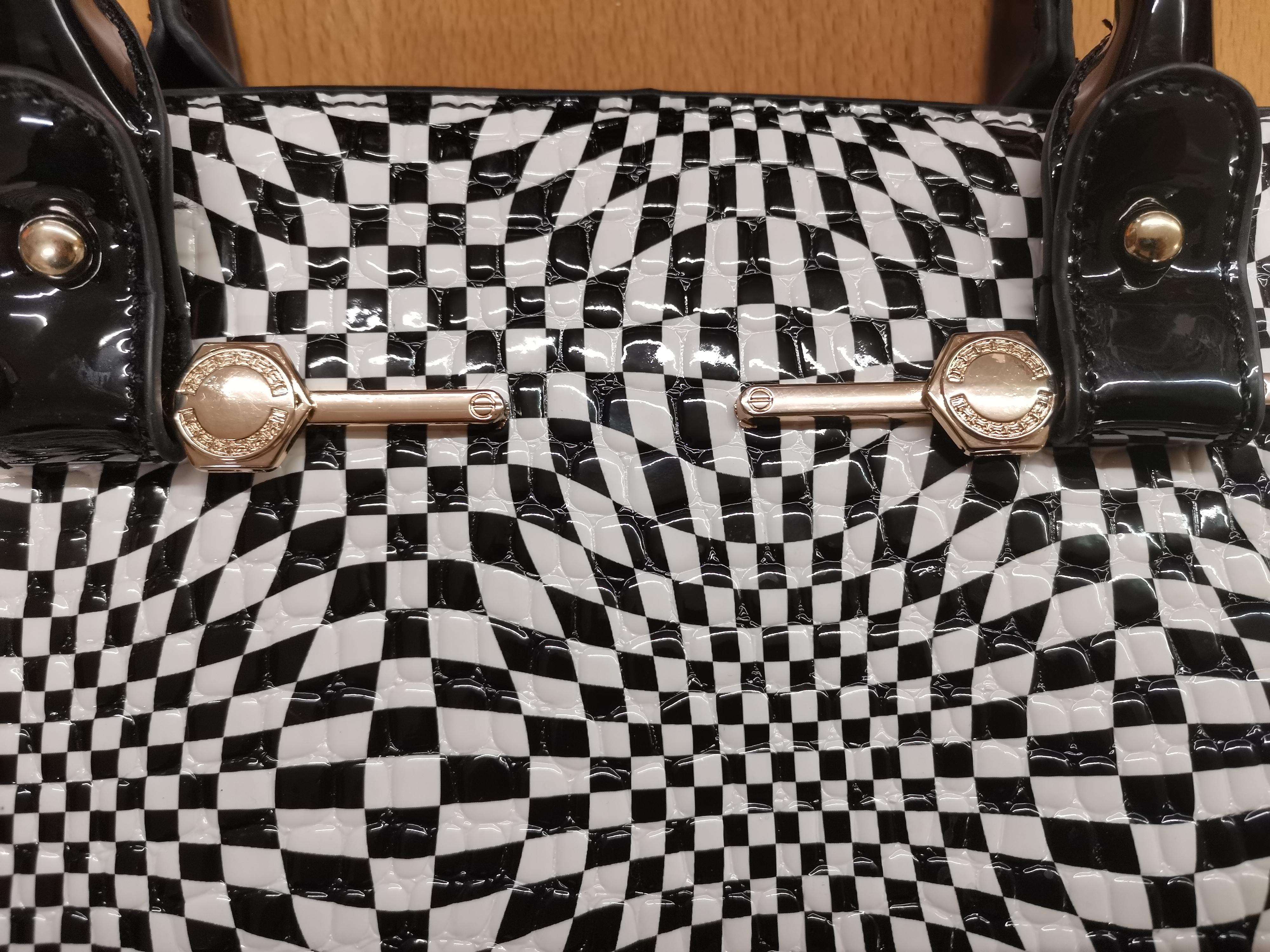 Handtasche  Moda  Black & White