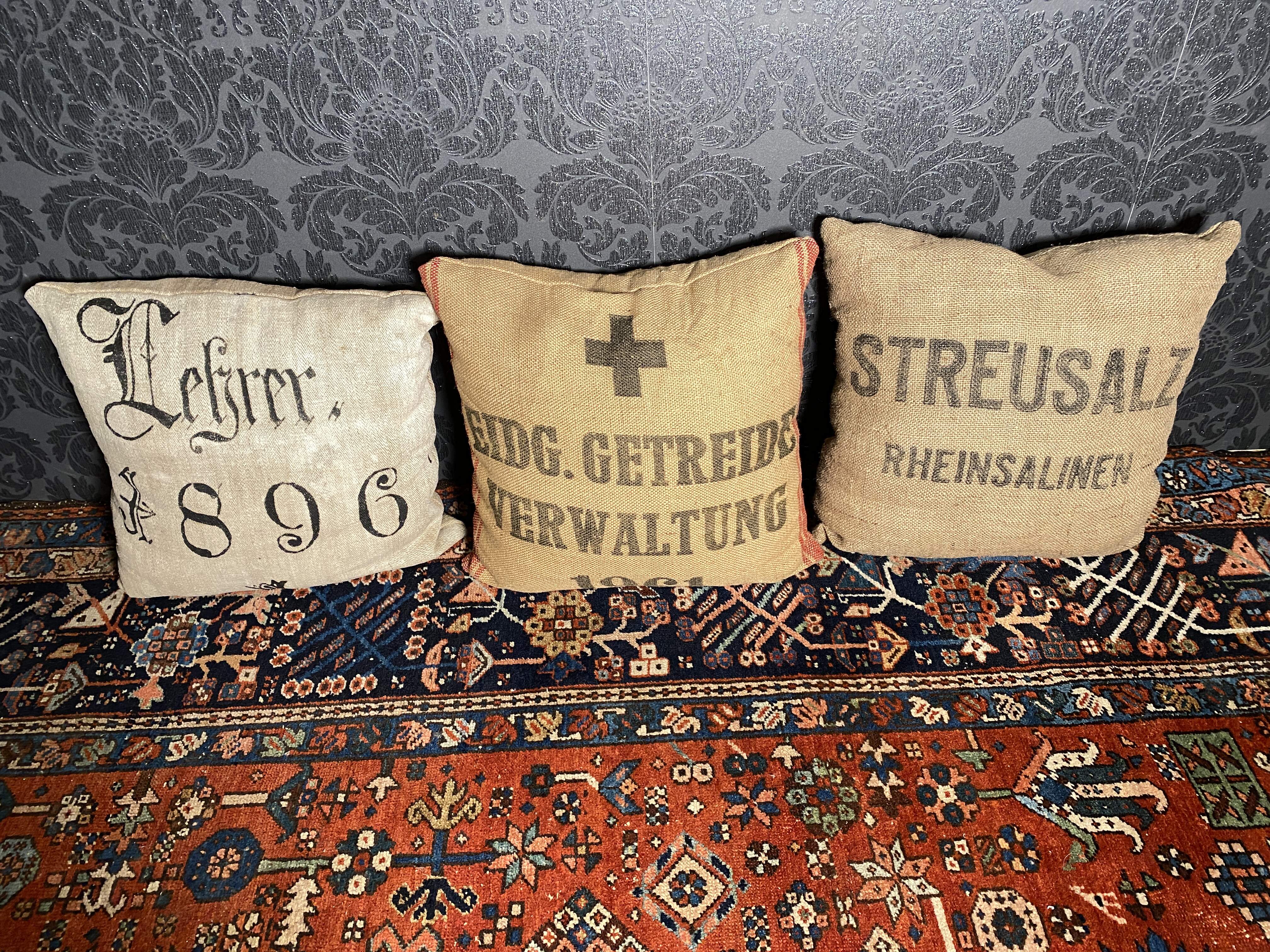 Handgefertigte Kissen aus Jutesäcken "Streusalz, Potasse"