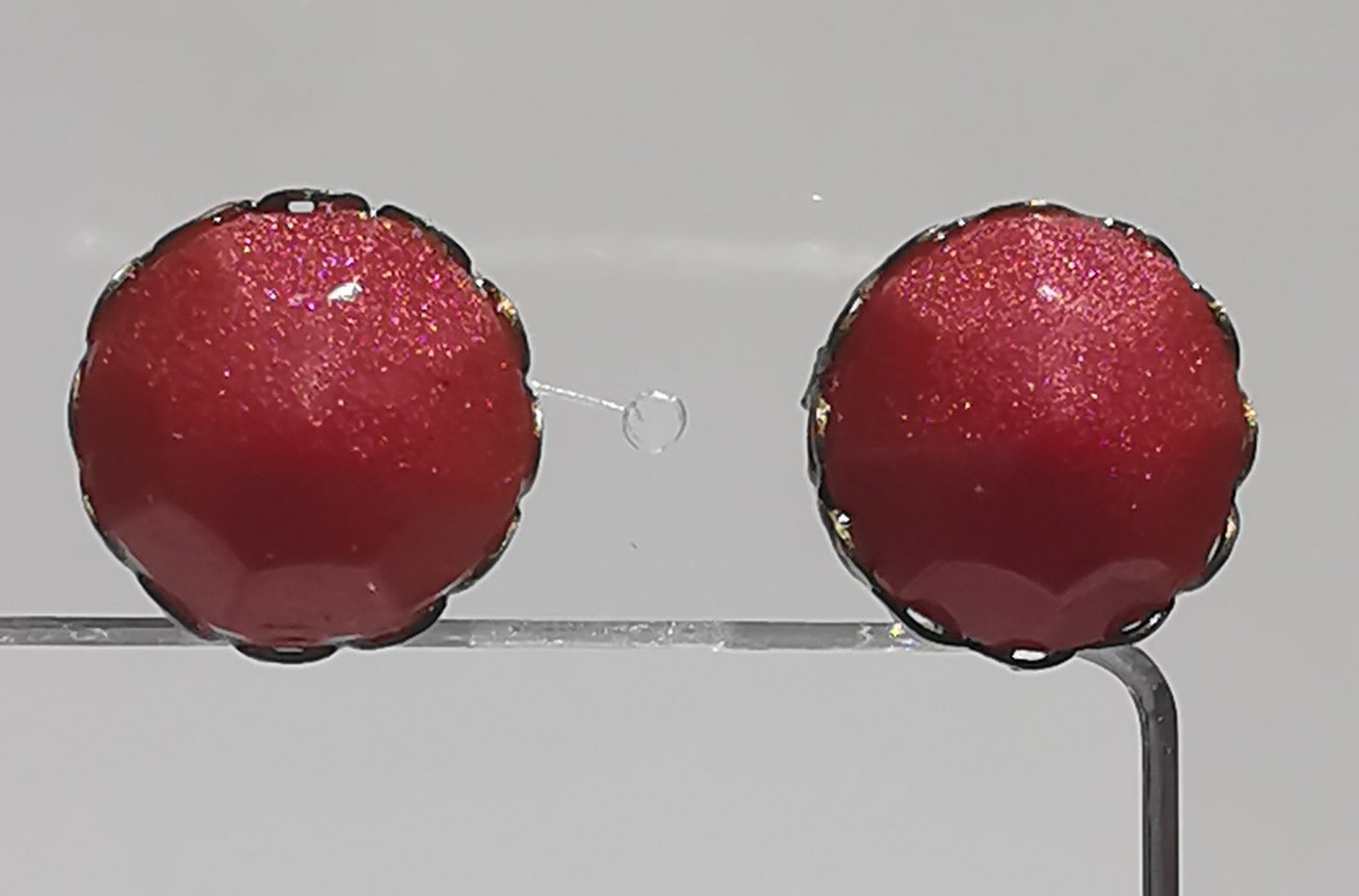 9080 - Red Cabochon Stud Earrings
