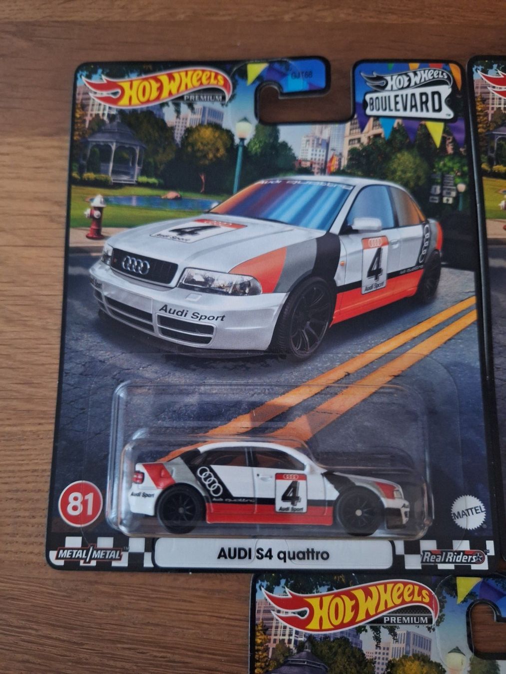 Hot Wheels Premium Boulevard Audi S4 quattro #81