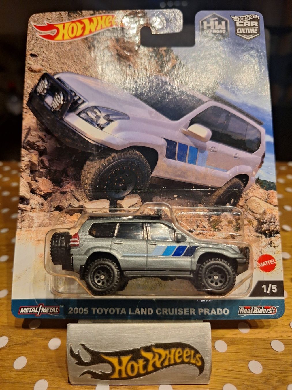 Hot Wheels Premium Off-Road 2023 2005 Toyota Land Cruiser 1/5