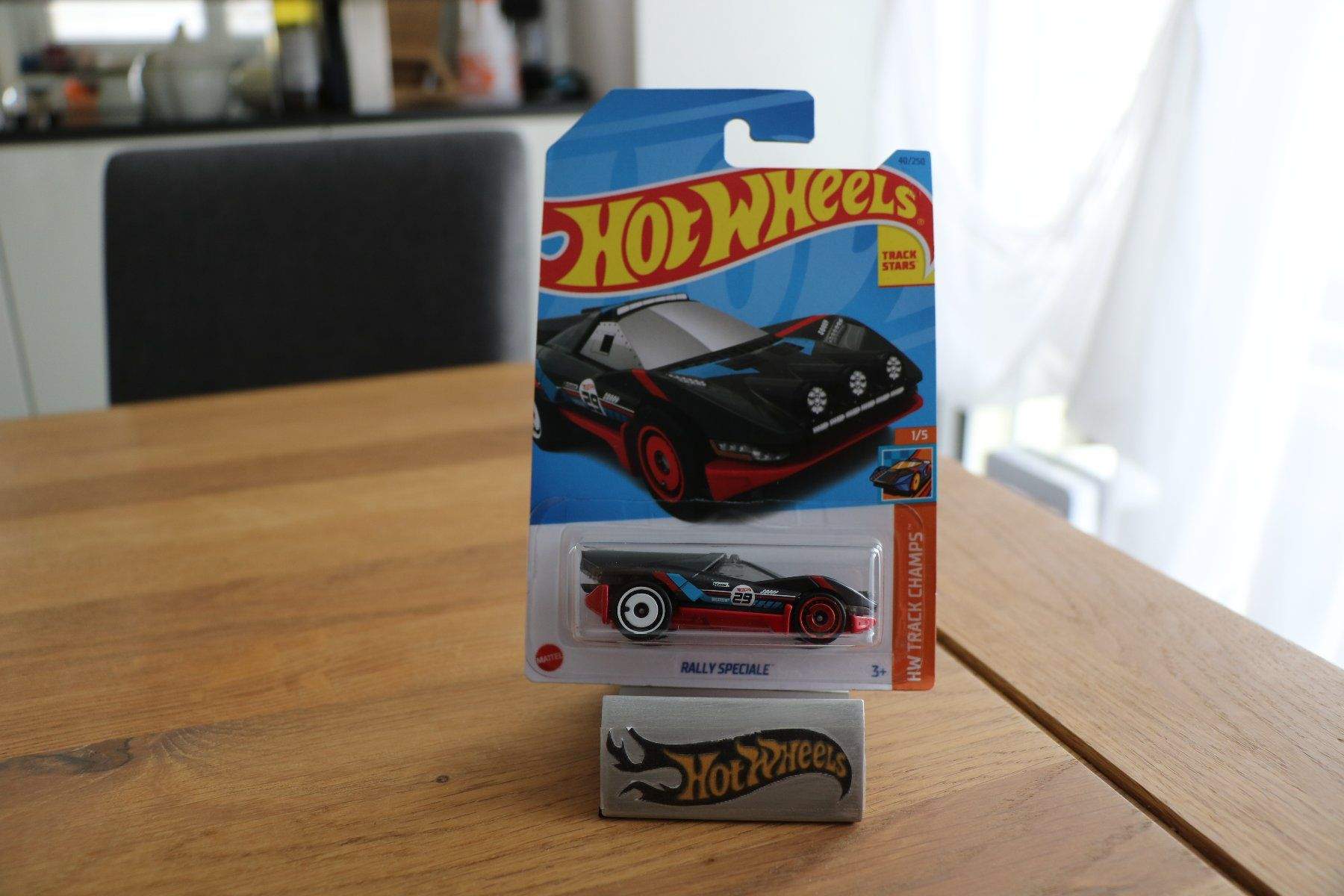 Hot Wheels HW Track Champs 2023 Rally Speciale 1/5 Long Card