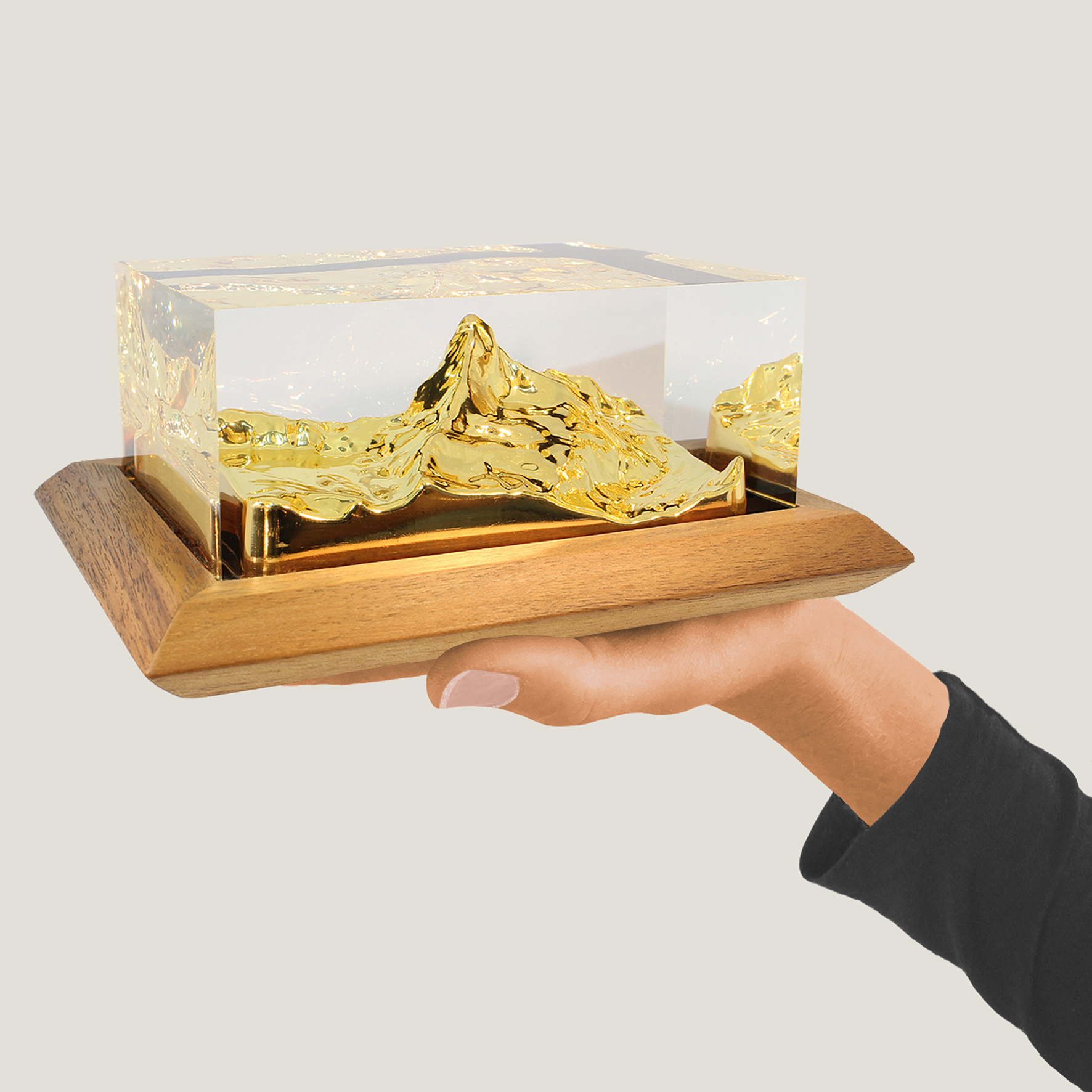 Matterhorn maxi - 24 karat vergoldetes 3D Bergmodell SMARKS® M2