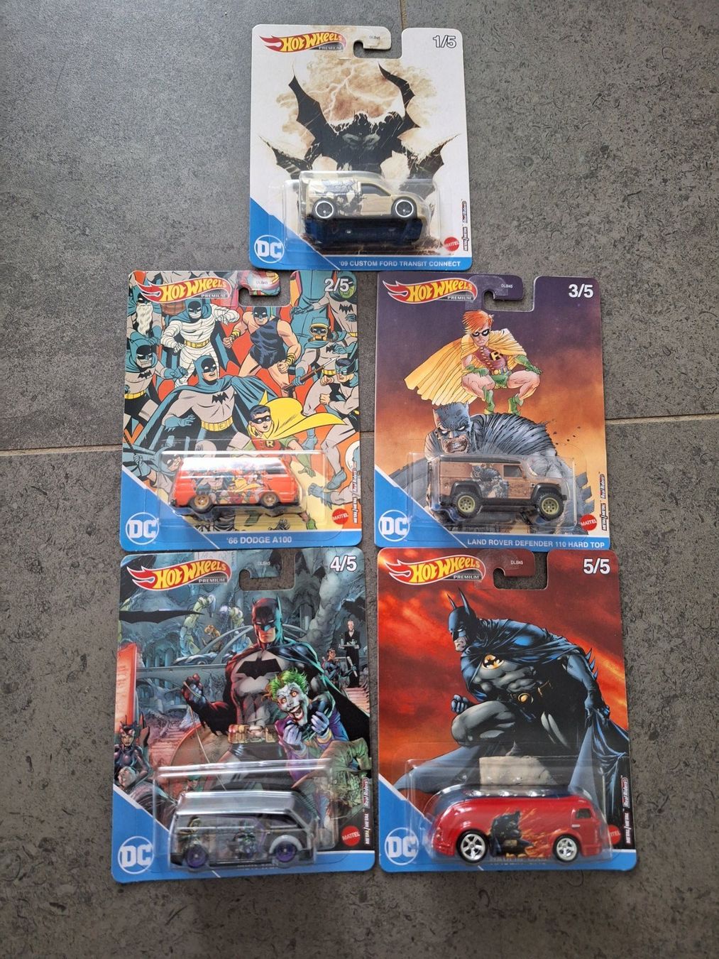 Hot Wheels Premium DC Universe Batman Comics 2022 Set