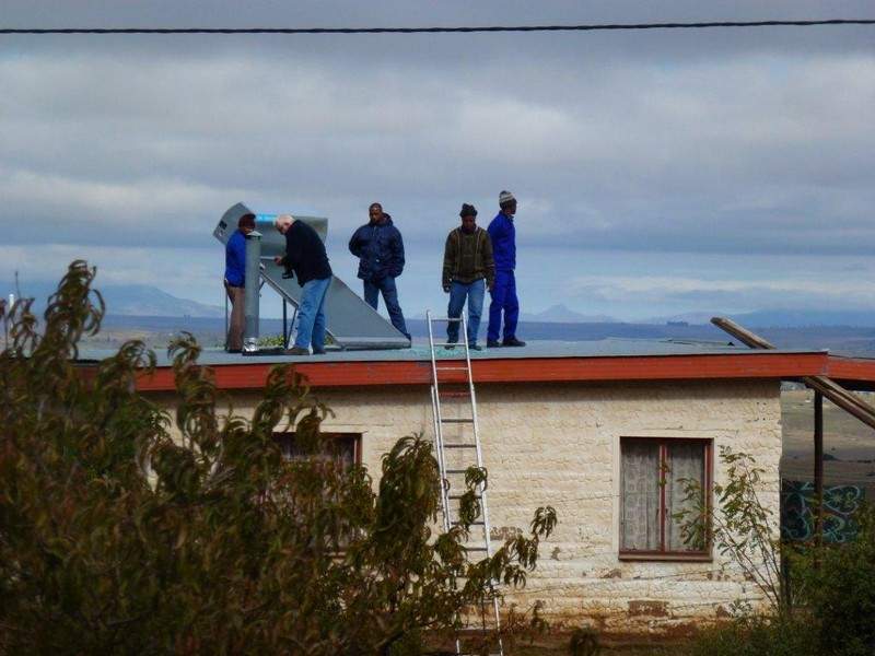 Ein weiteres Solarpanel auf dem Haus des Pastors