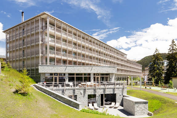 Mountain Plaza Hotel Davos - Fassadejpg