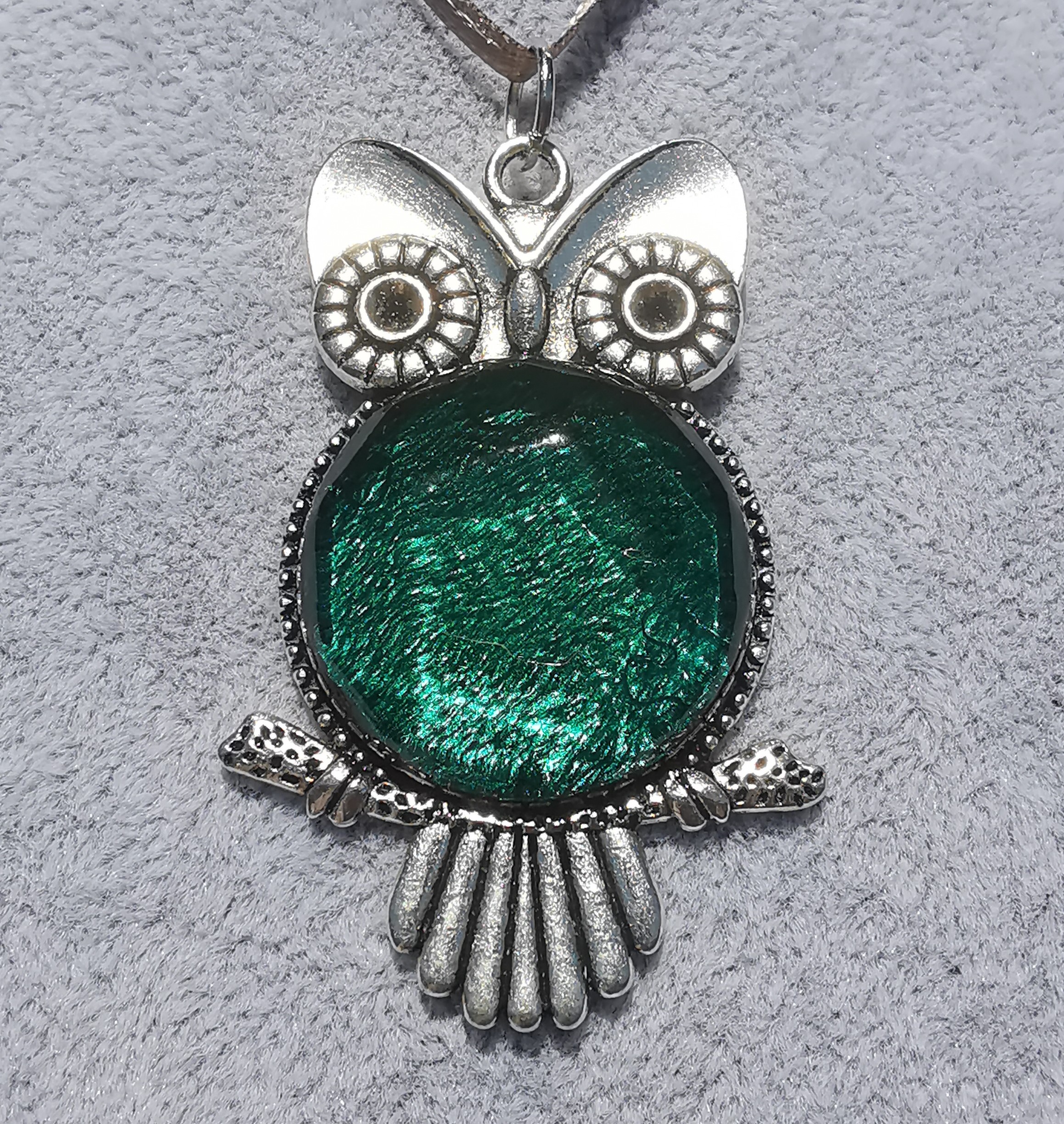3480 - Silver Green Owl