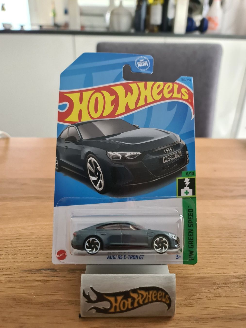 Hot Wheels HW Green Speed 2023 Audi RS E-Tron GT 6/10 L