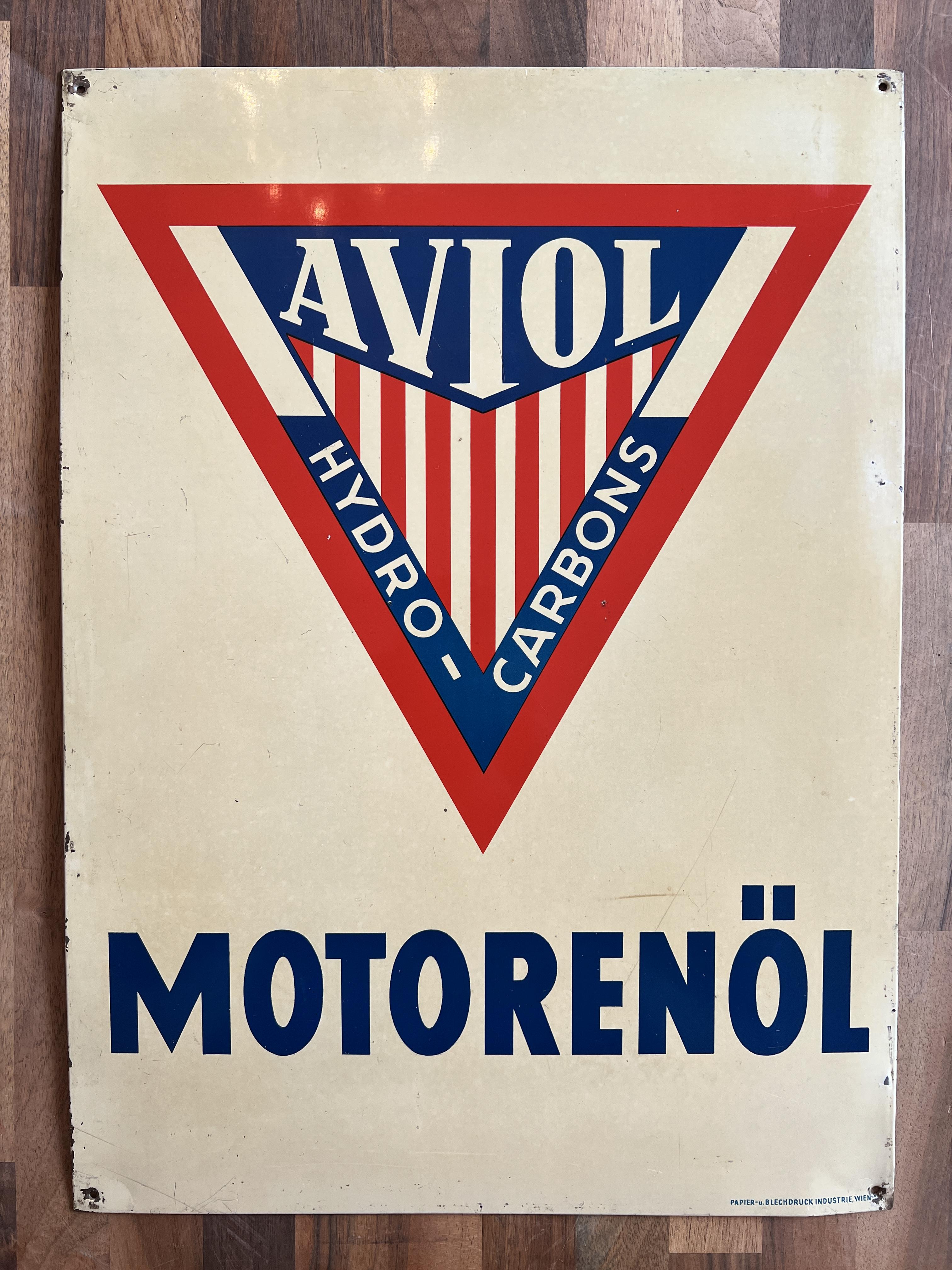 Antikes Blechschild Aviol Motorenöl um ca. 1920