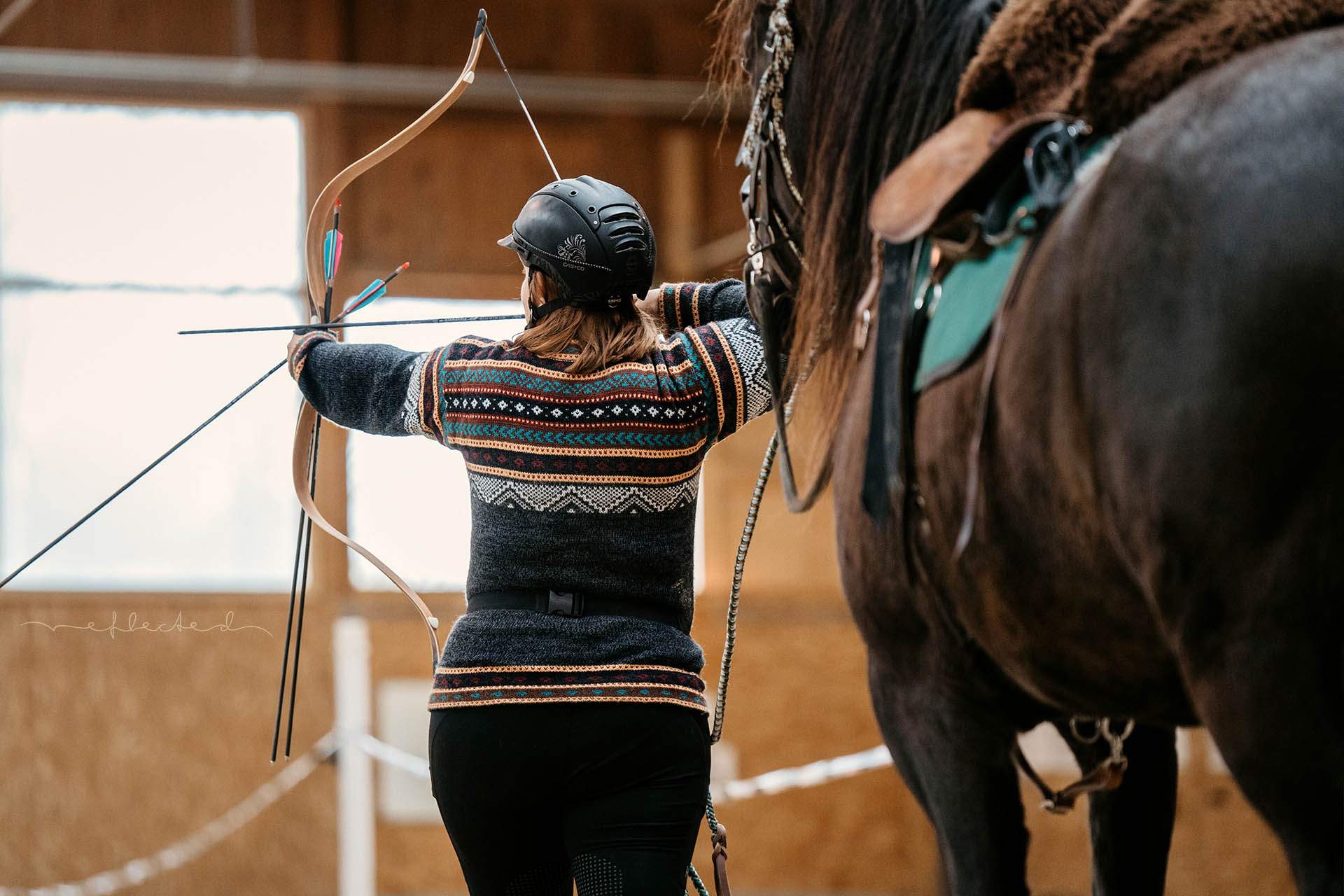 Über Kola-Horse: Berittenes Bogenschießen oder Beziehungsarbeit